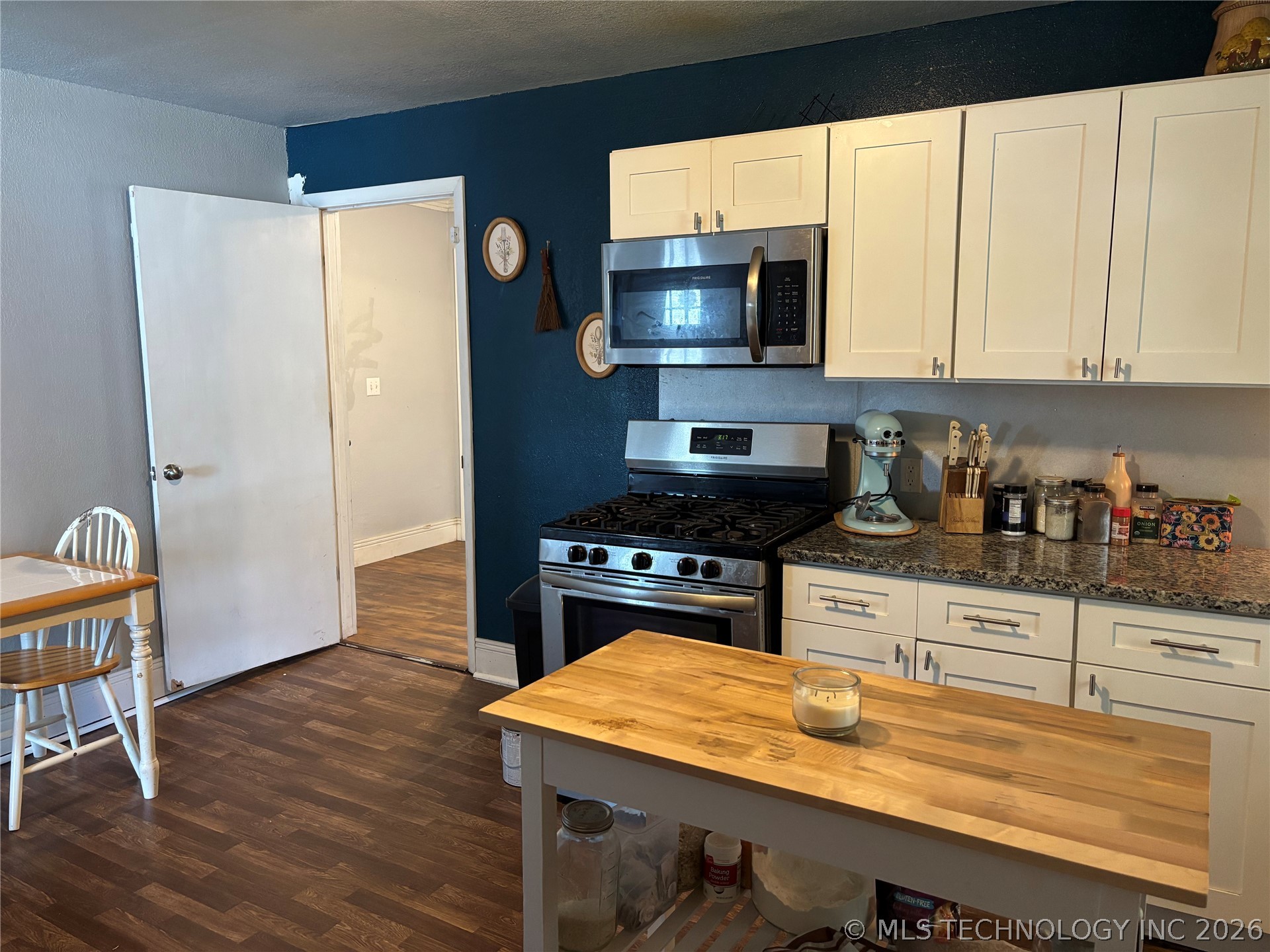 206 NW 1st Checotah OK 74426