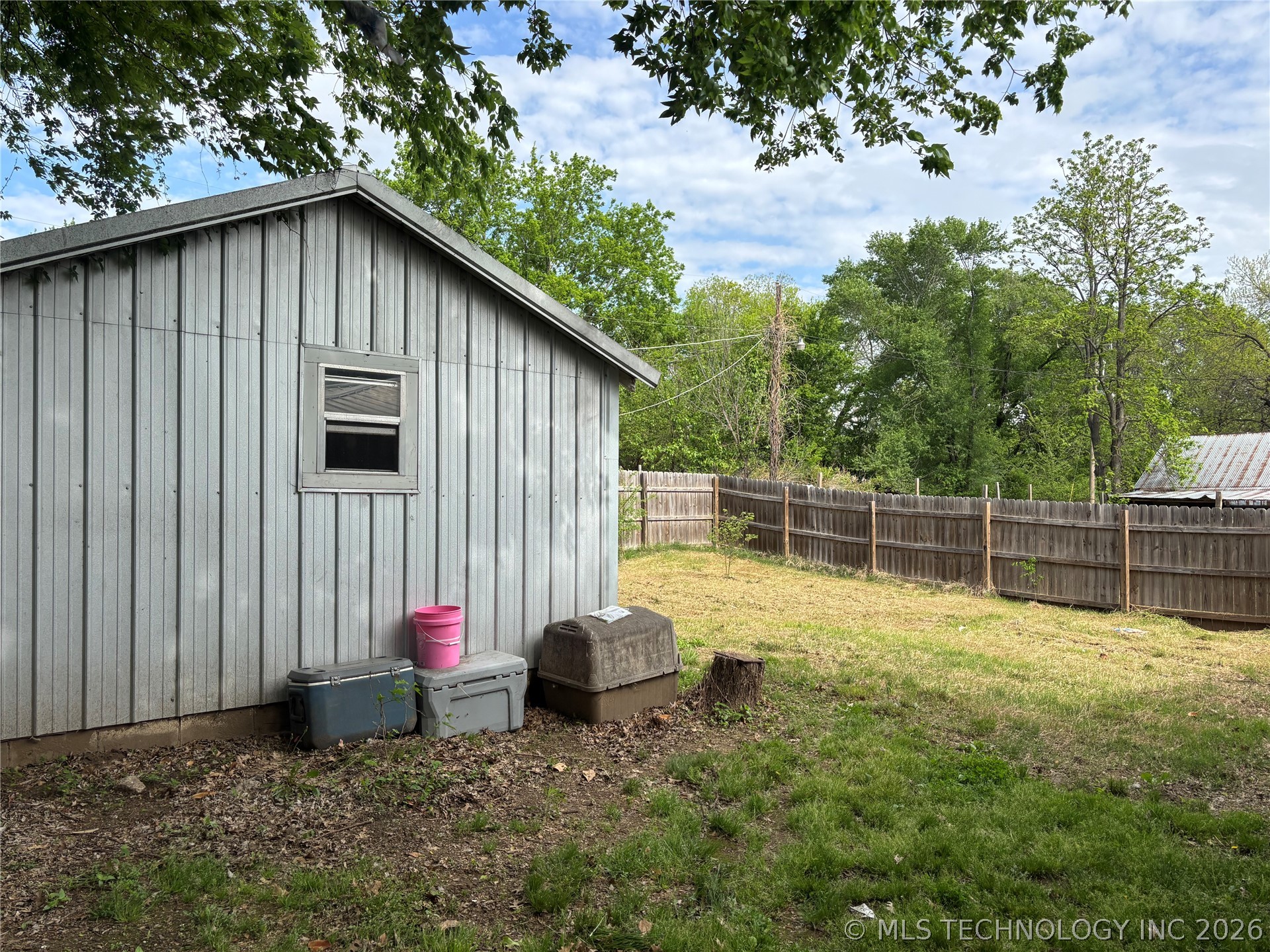 206 NW 1st Checotah OK 74426