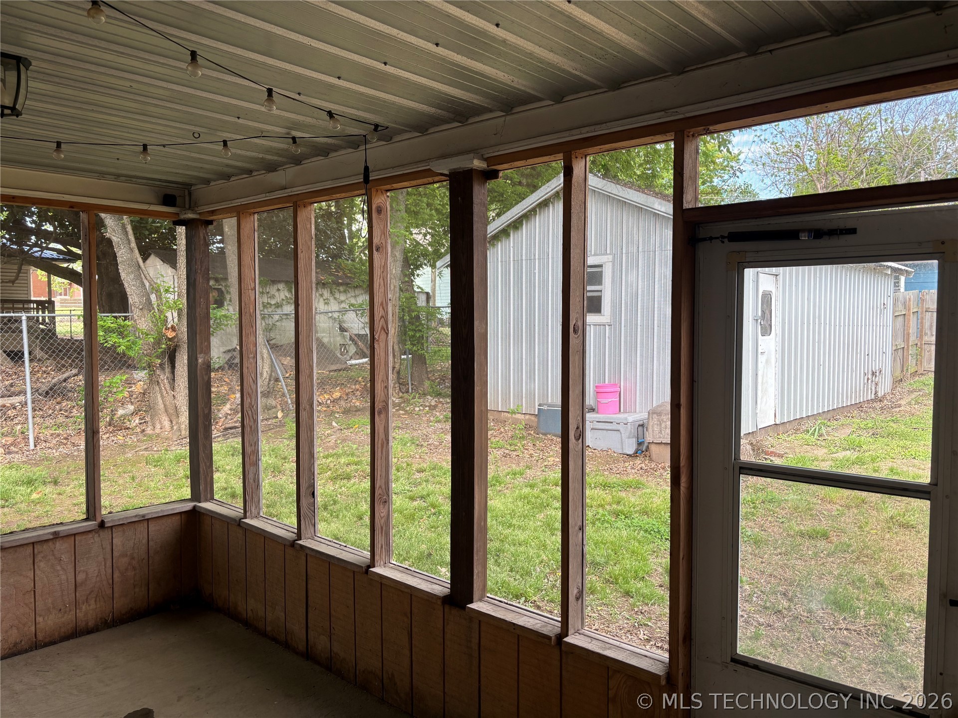 206 NW 1st Checotah OK 74426