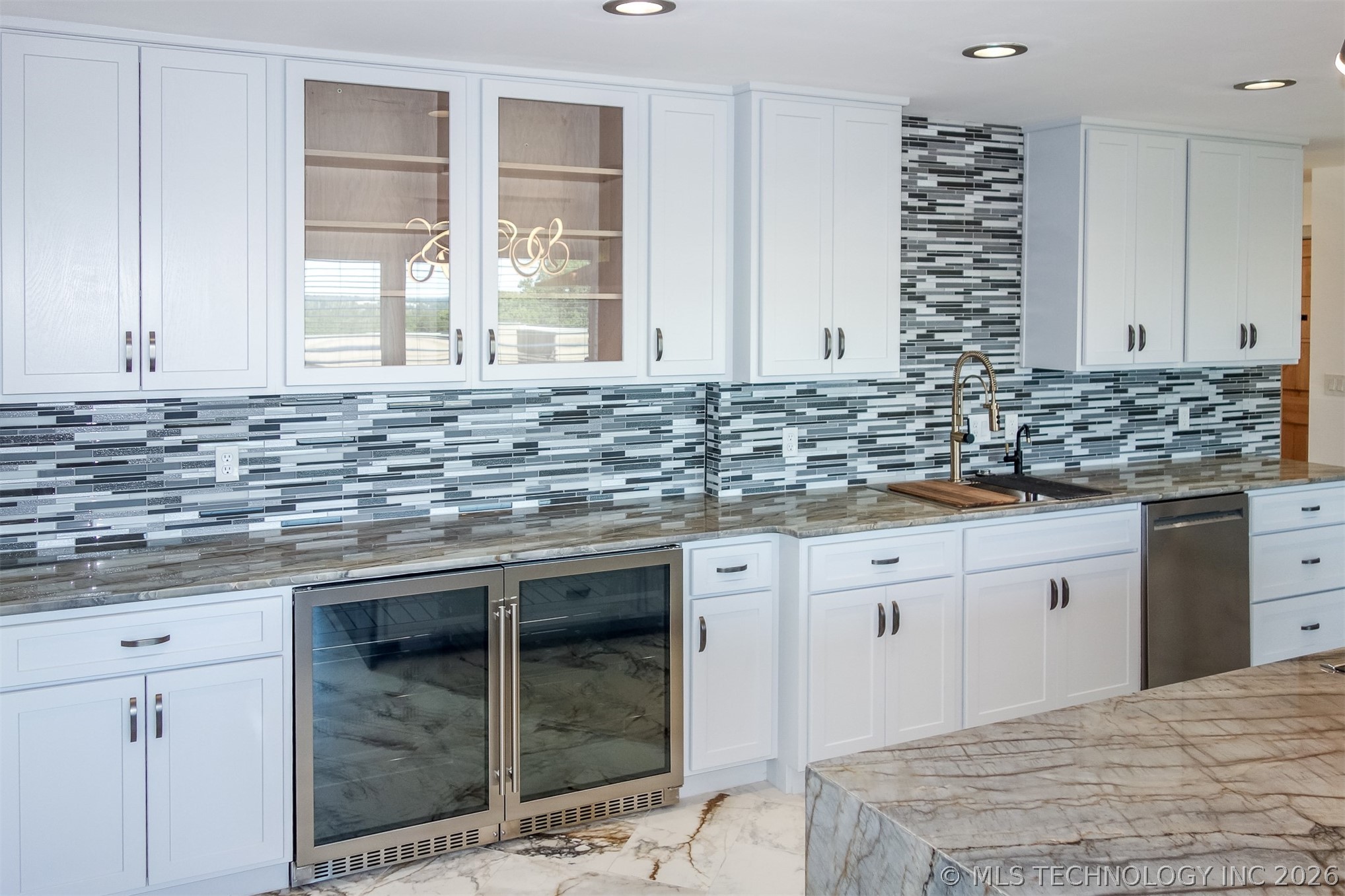 6642 E 60th Place Tulsa OK 74145
