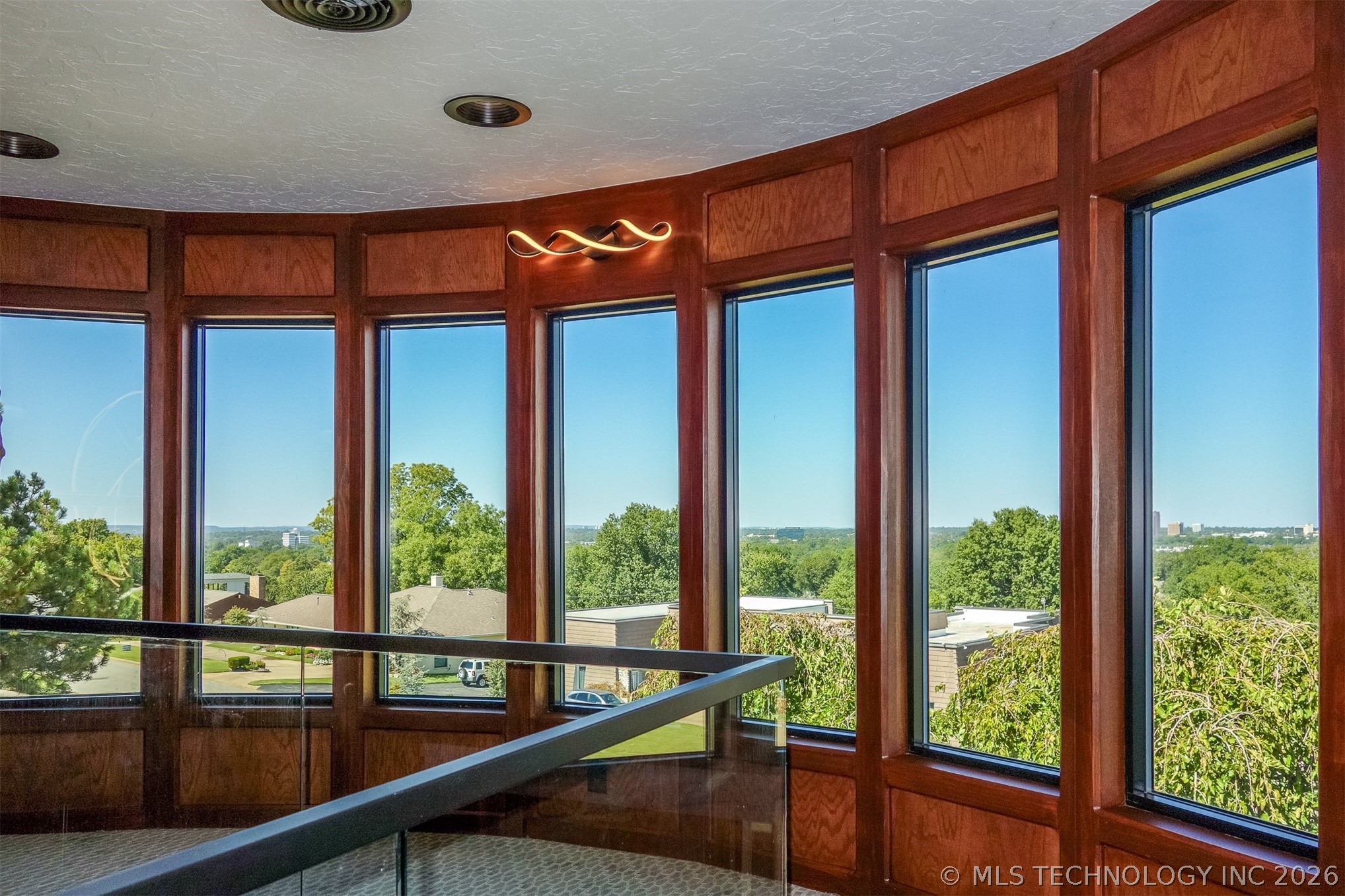 6642 E 60th Place Tulsa OK 74145
