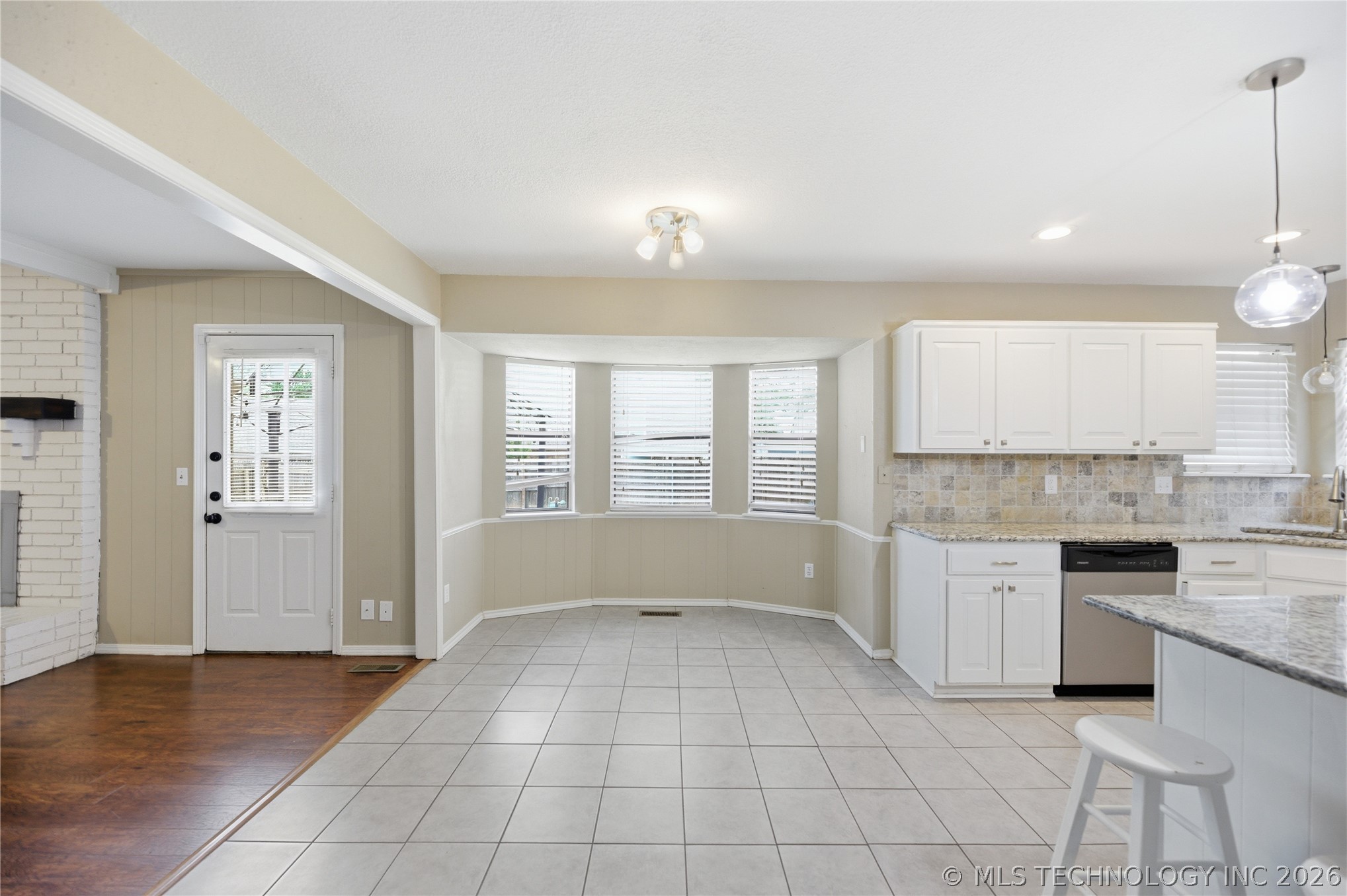 7412 S Fern Avenue Broken Arrow OK 74011