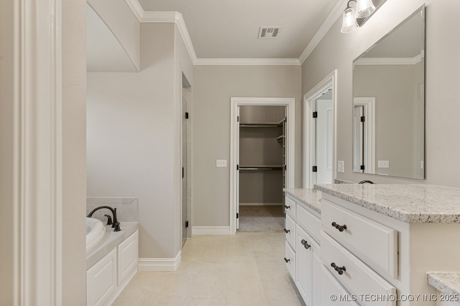 9214 E 62nd Court S Tulsa OK 74133