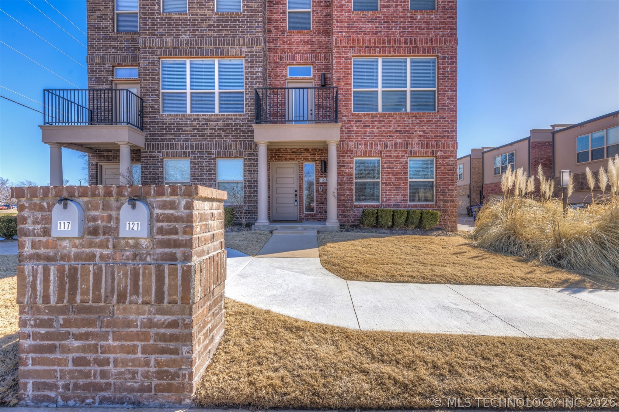 121 S Cedar Avenue Broken Arrow OK 74012