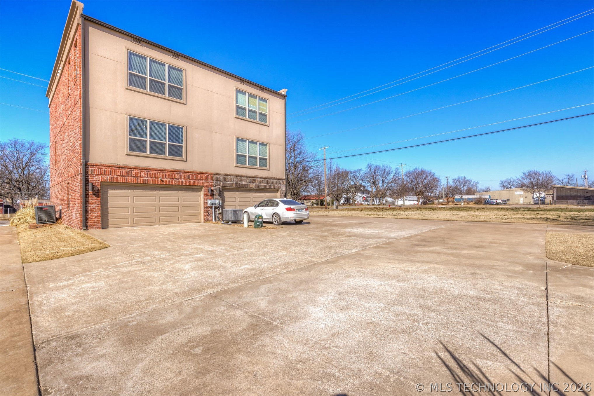 121 S Cedar Avenue Broken Arrow OK 74012