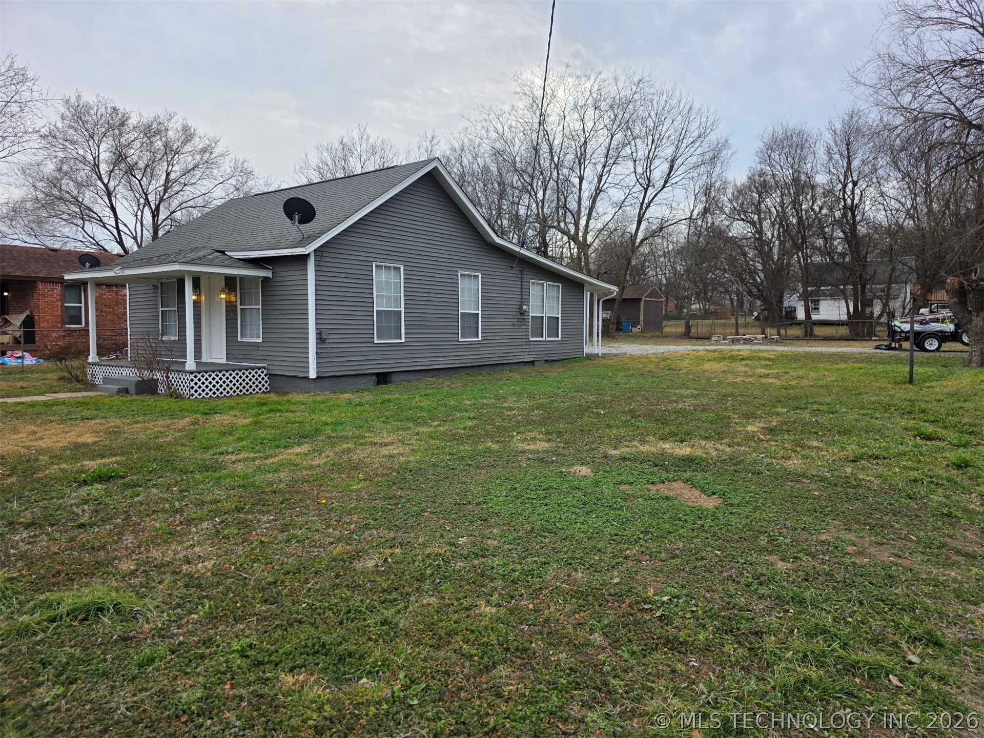 215 S Main Street Vera OK 74082