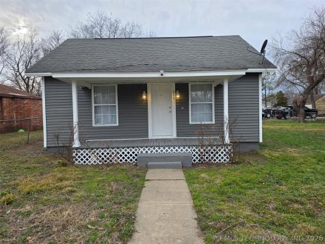 215 S Main Street Vera OK 74082