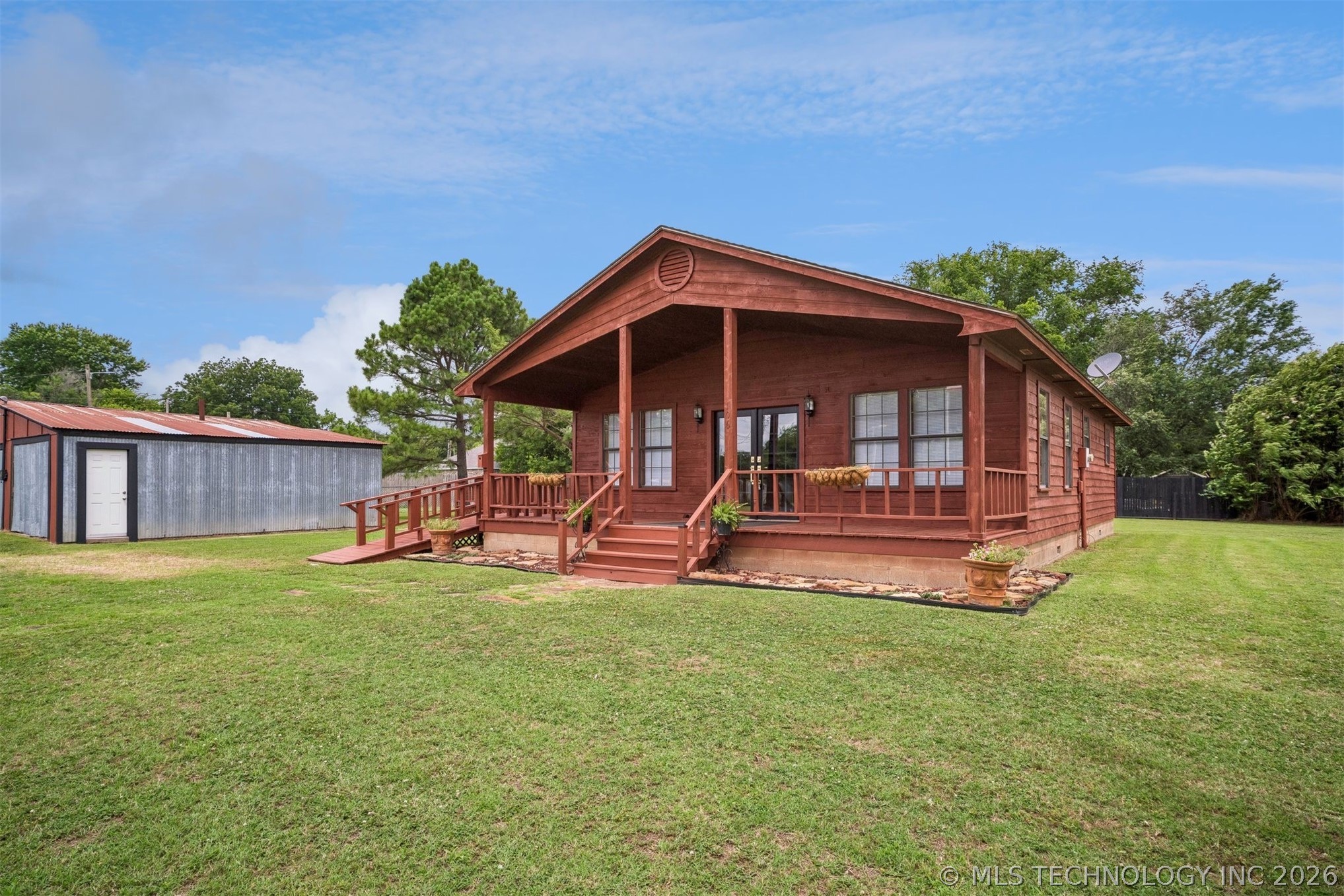 108 E Bowlin Street Oilton OK 74052