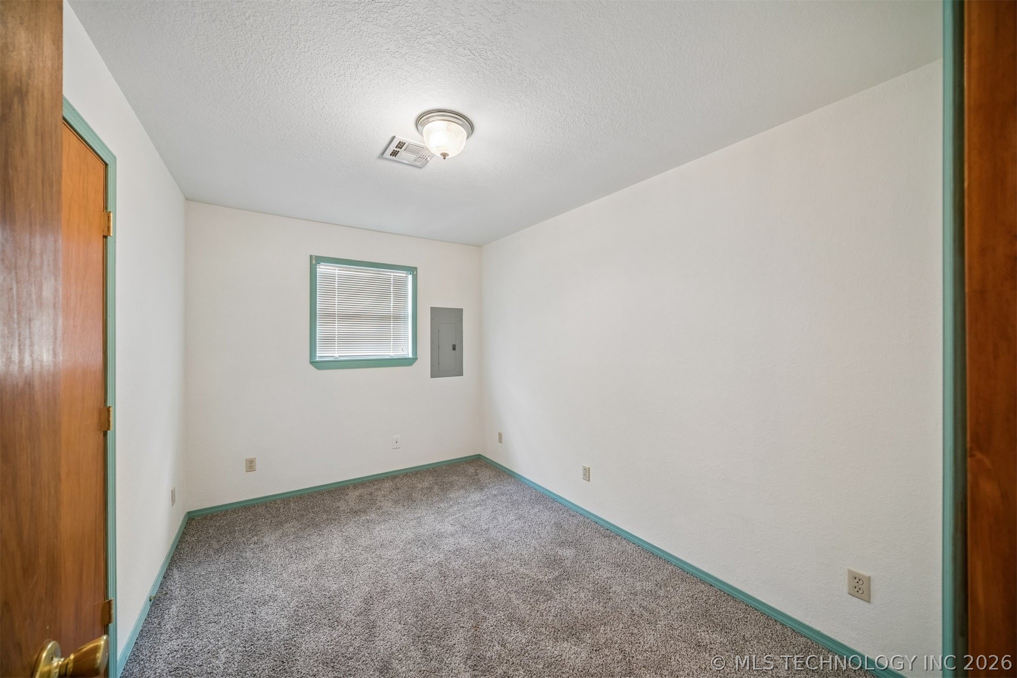 108 E Bowlin Street Oilton OK 74052