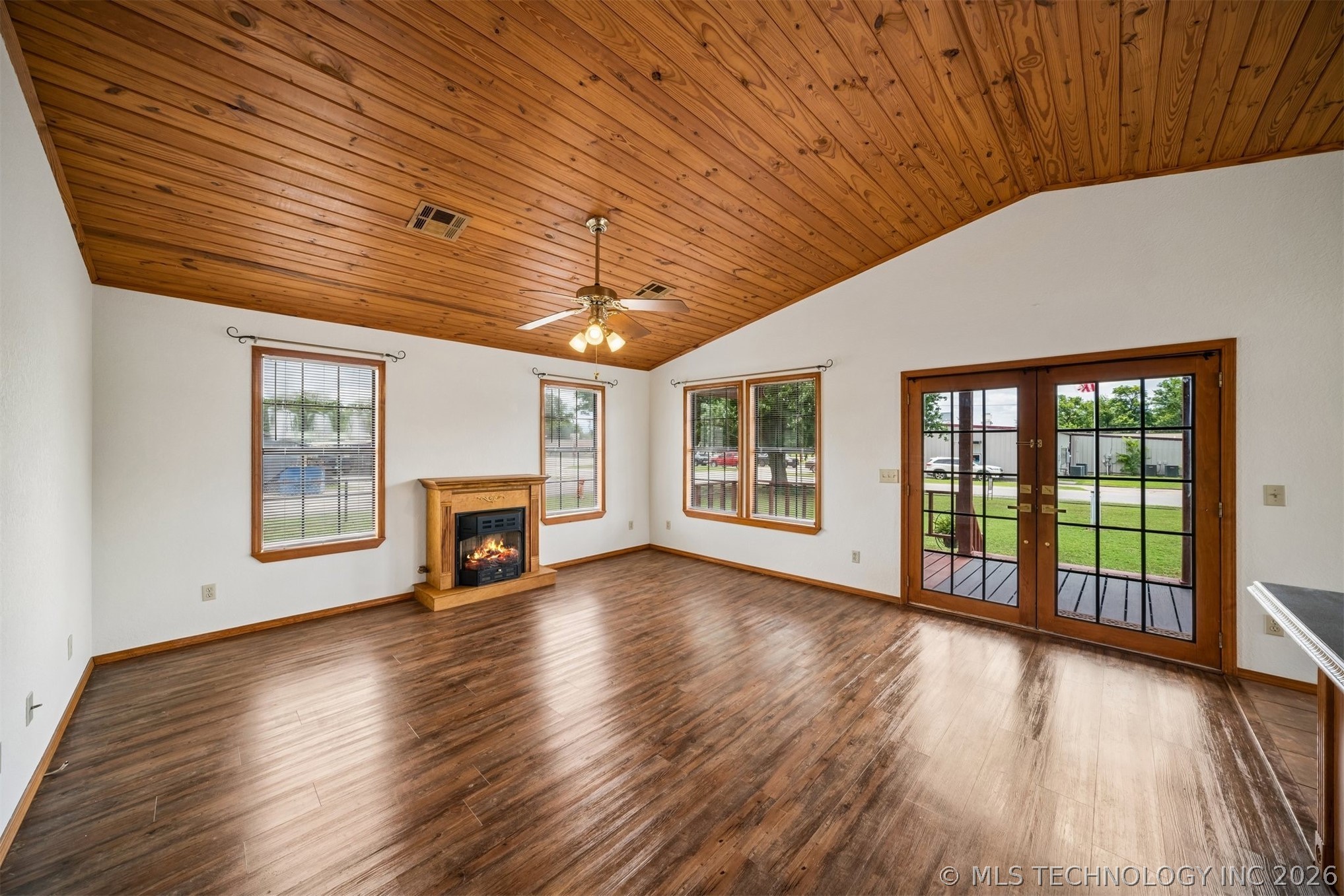 108 E Bowlin Street Oilton OK 74052