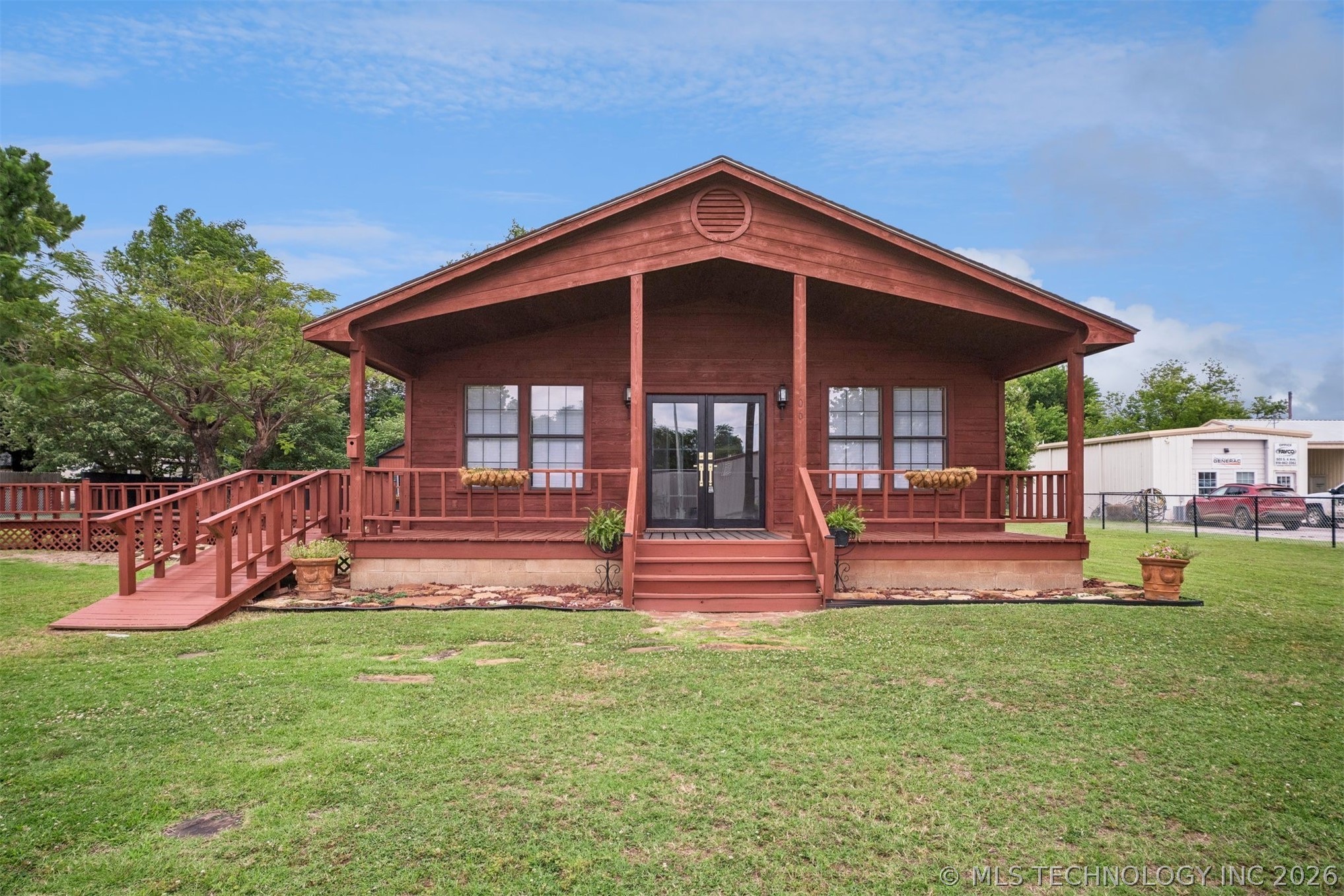 108 E Bowlin Street Oilton OK 74052
