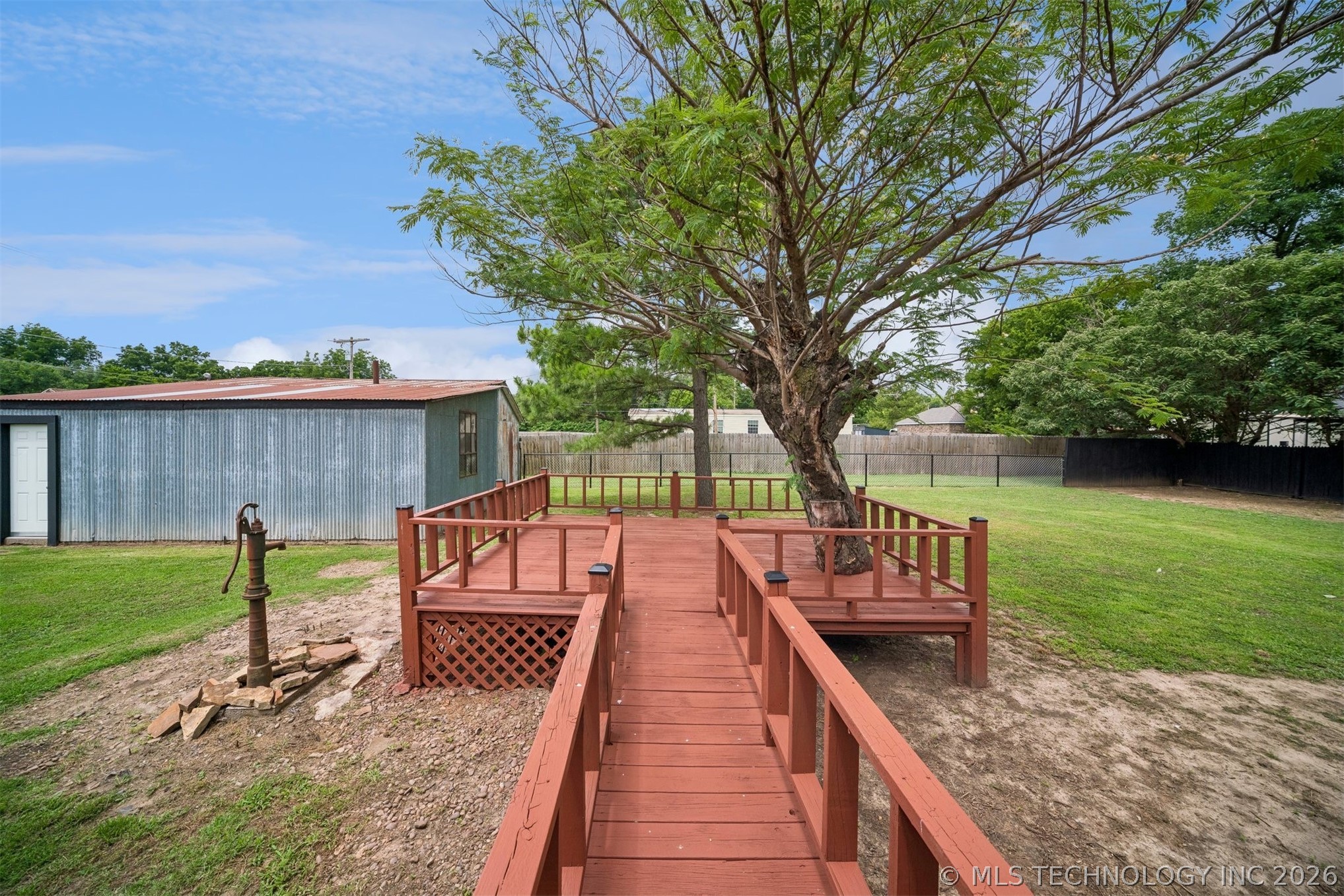 108 E Bowlin Street Oilton OK 74052