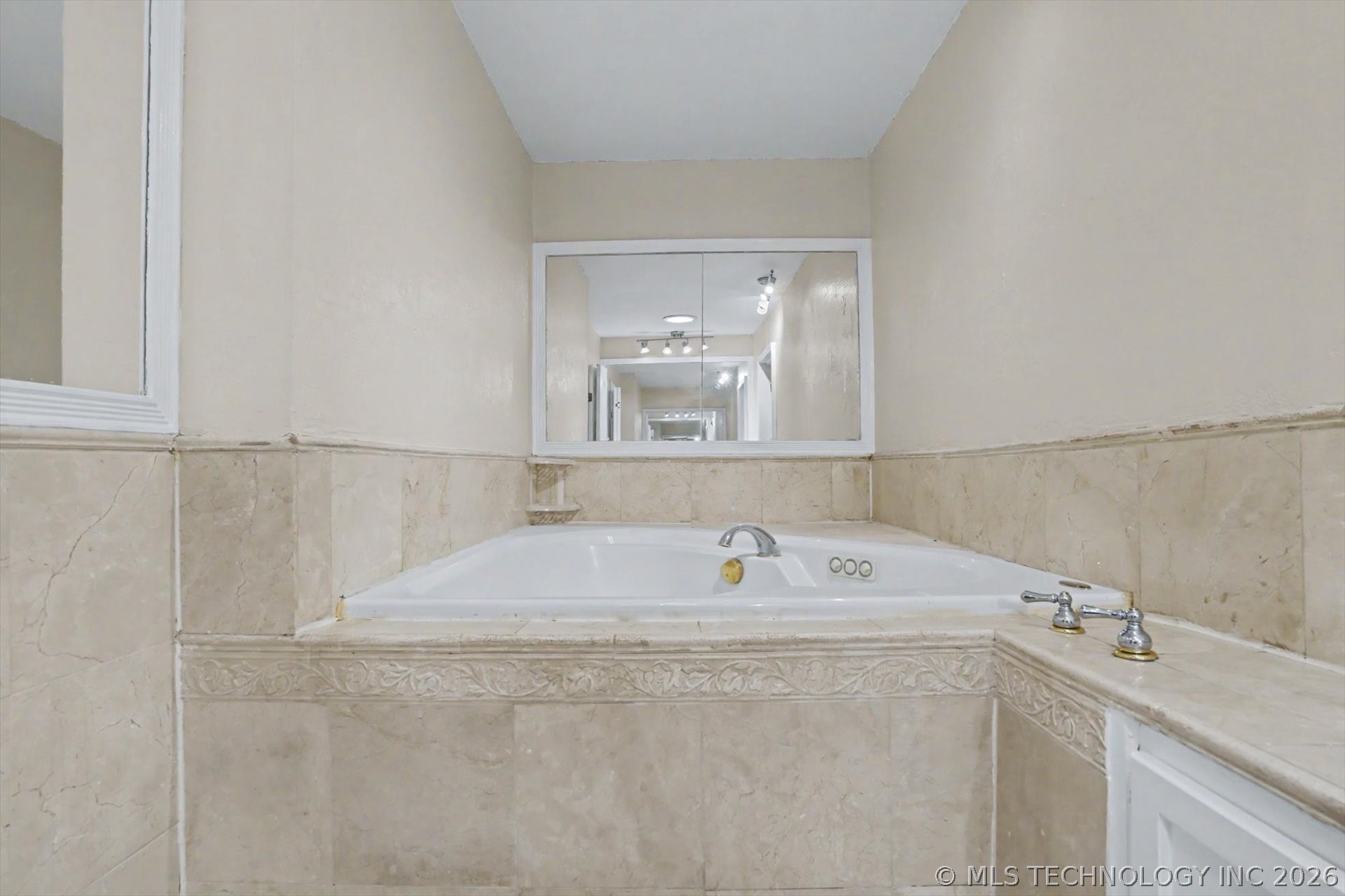 6602 E 88th Place Tulsa OK 74133