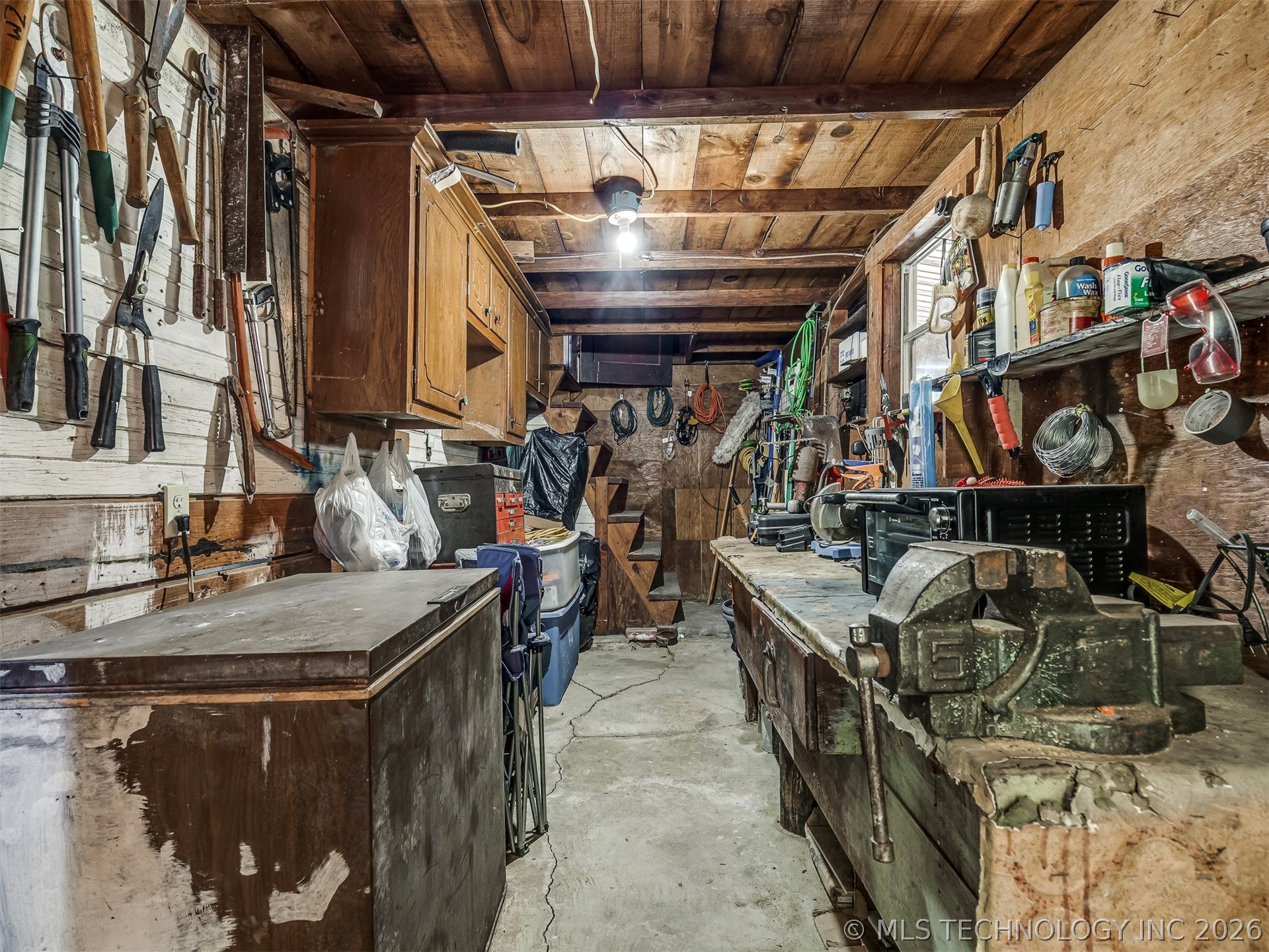 1123 E 9th Street Okmulgee OK 74447