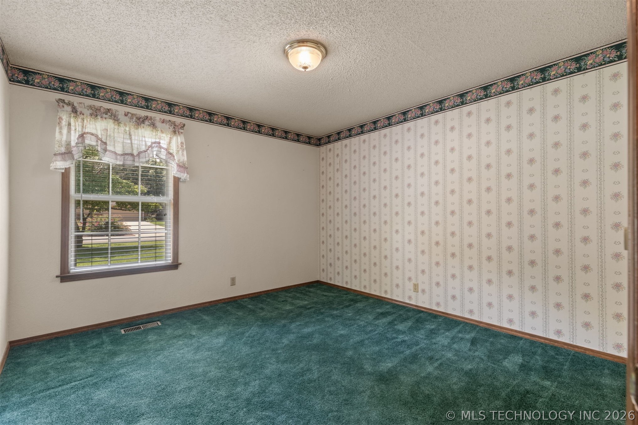 12811 E 133rd Street Broken Arrow OK 74011