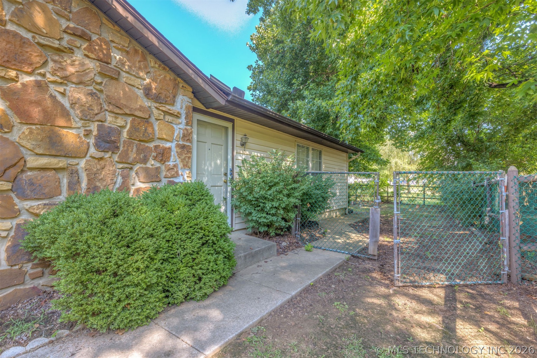 12811 E 133rd Street Broken Arrow OK 74011