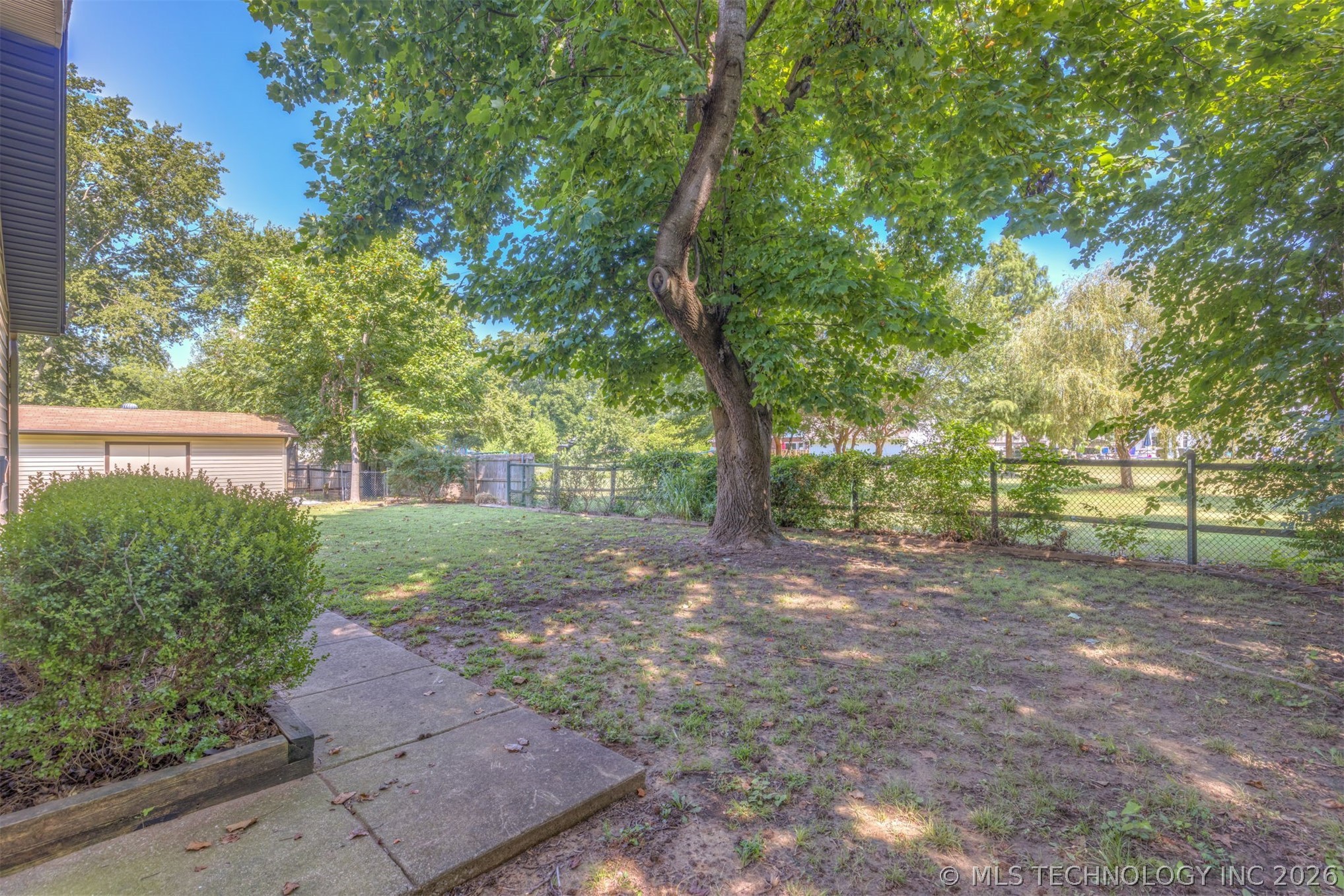 12811 E 133rd Street Broken Arrow OK 74011