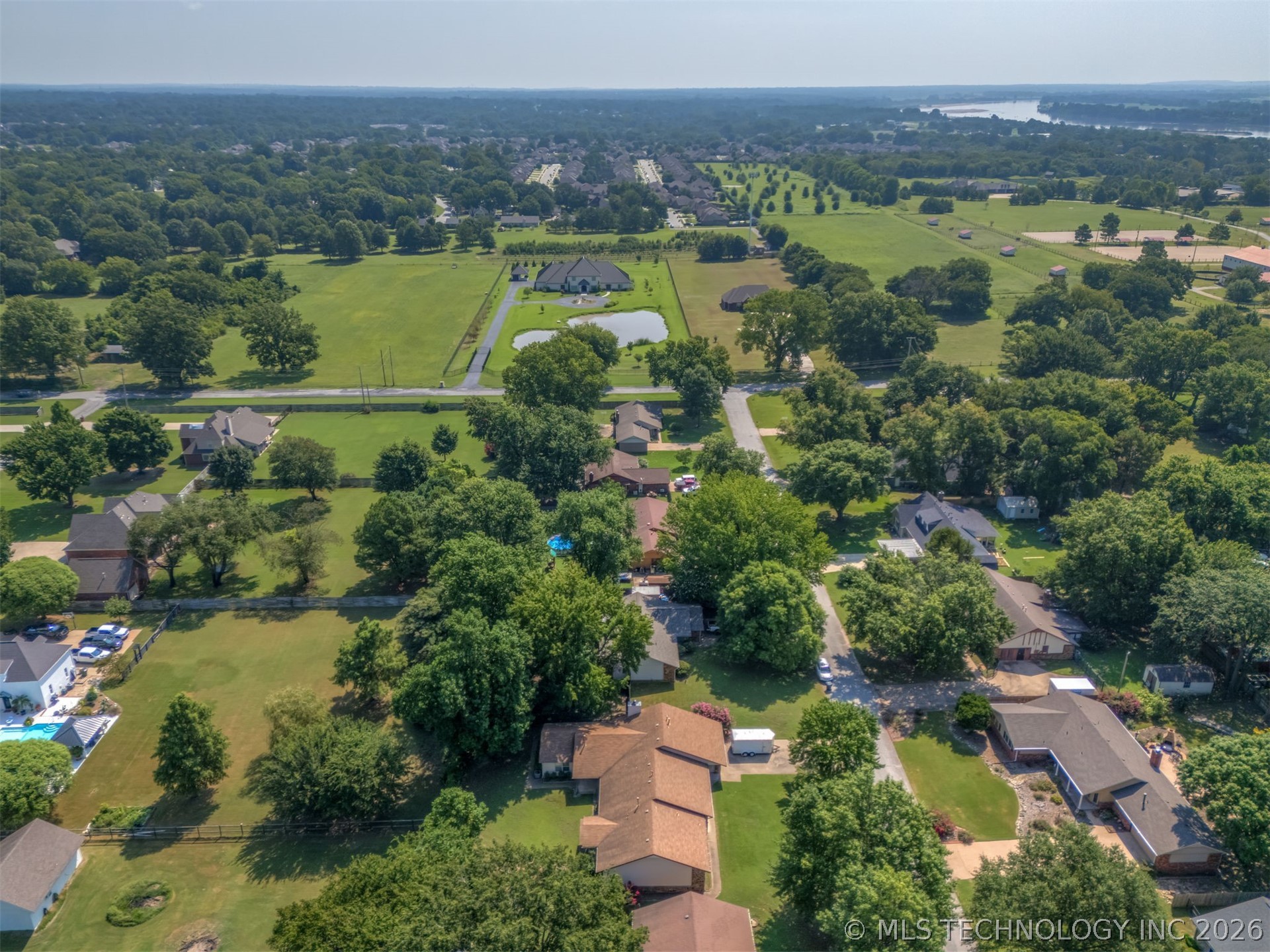12811 E 133rd Street Broken Arrow OK 74011