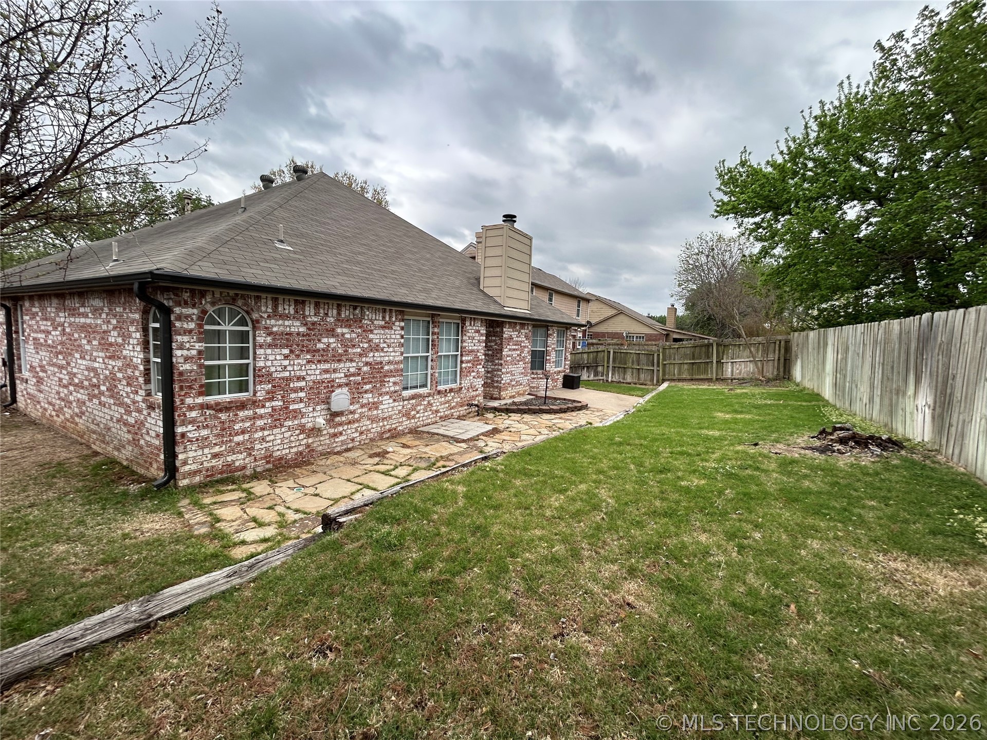 1112 N Willow Avenue Broken Arrow OK 74012