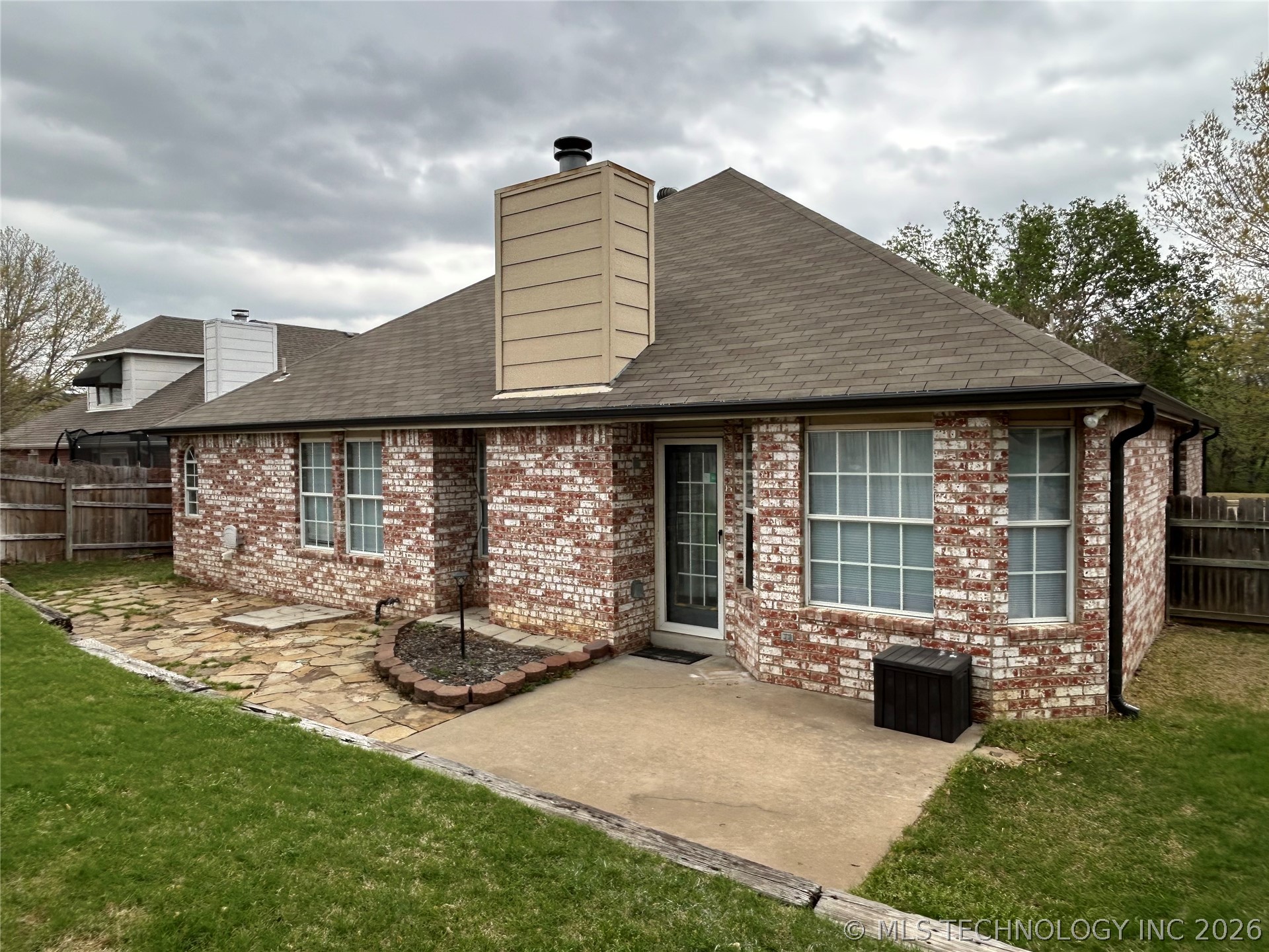 1112 N Willow Avenue Broken Arrow OK 74012