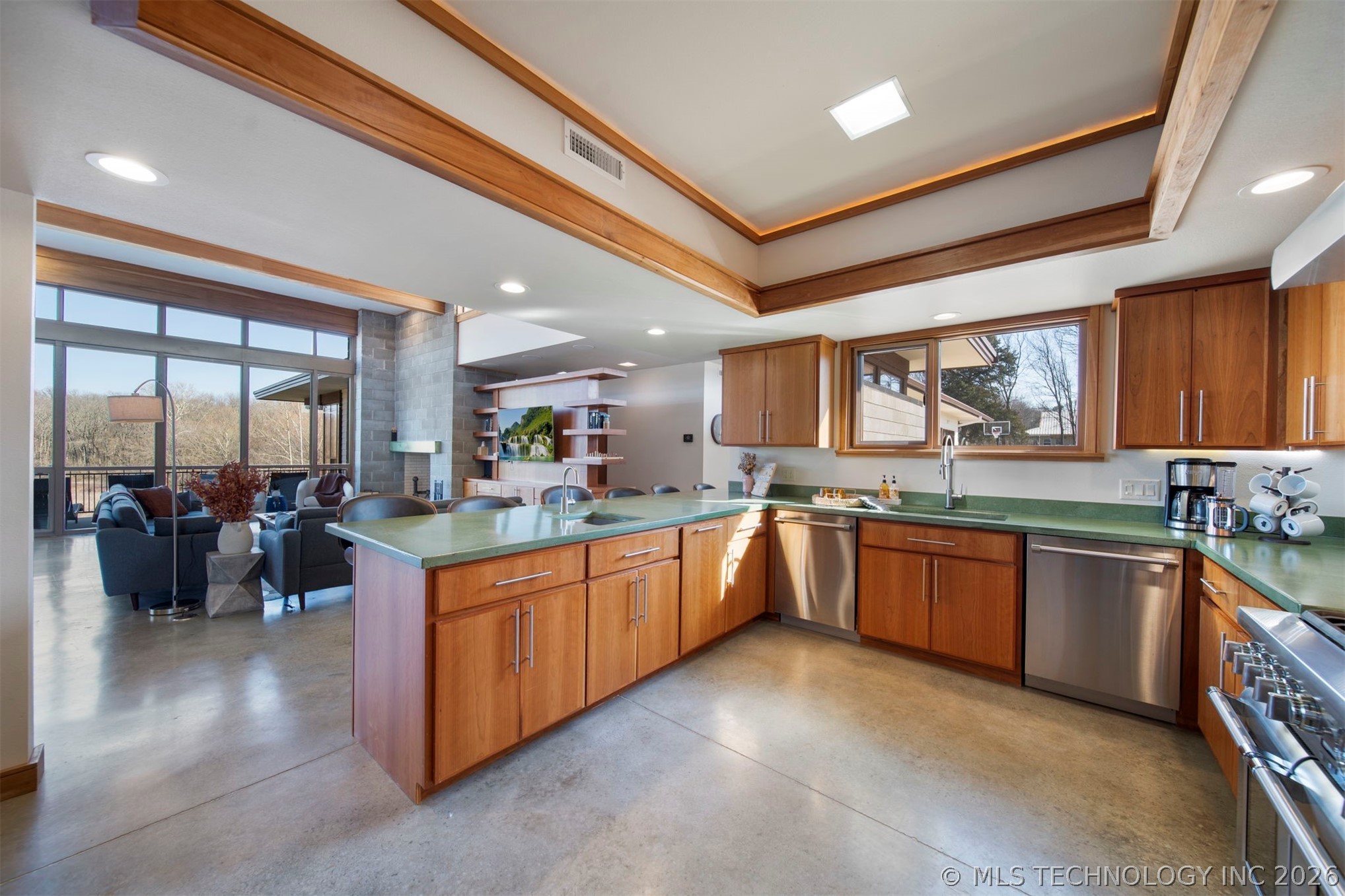 27400 S 614 Road Grove OK 74344