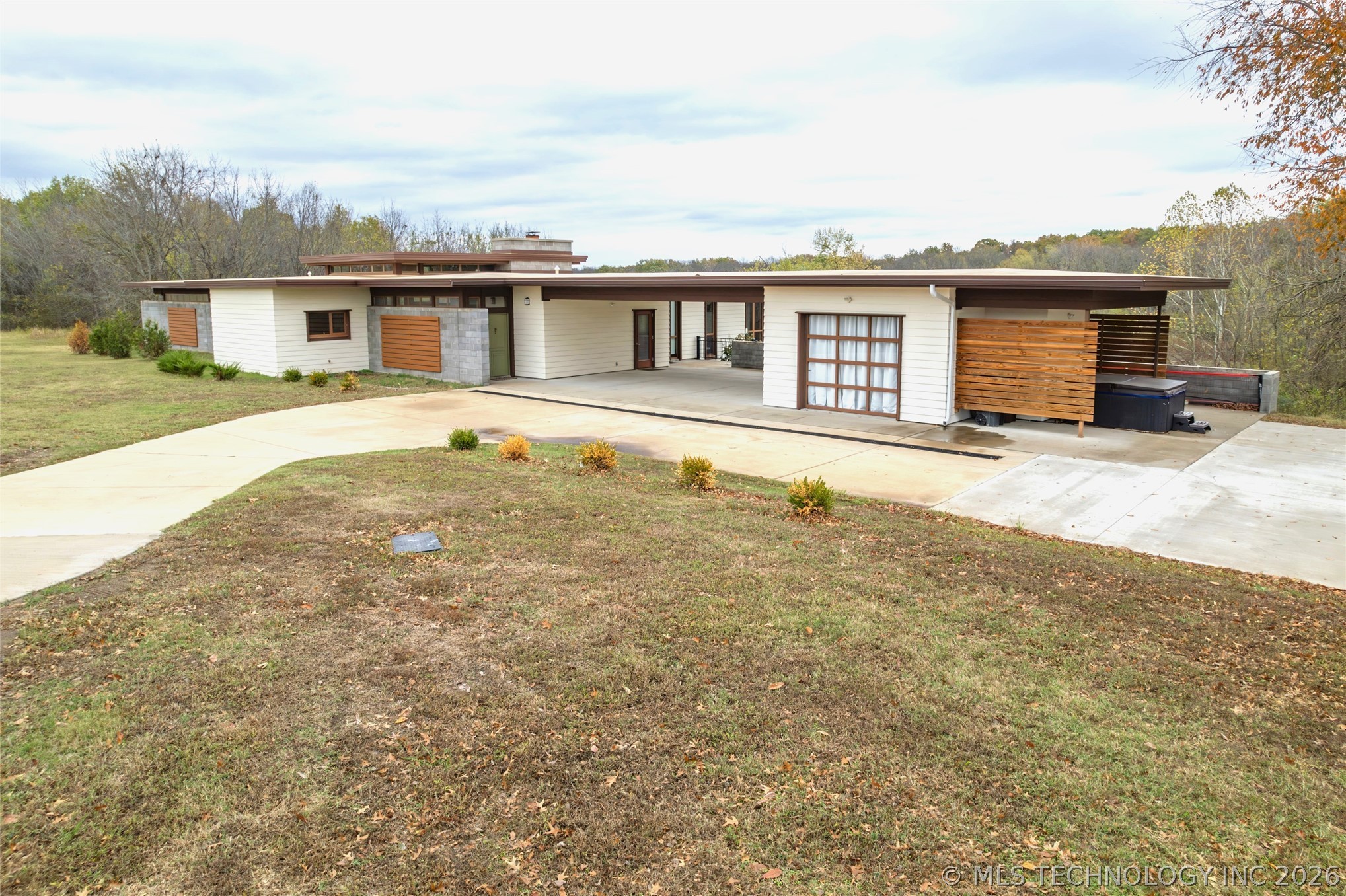 27400 S 614 Road Grove OK 74344