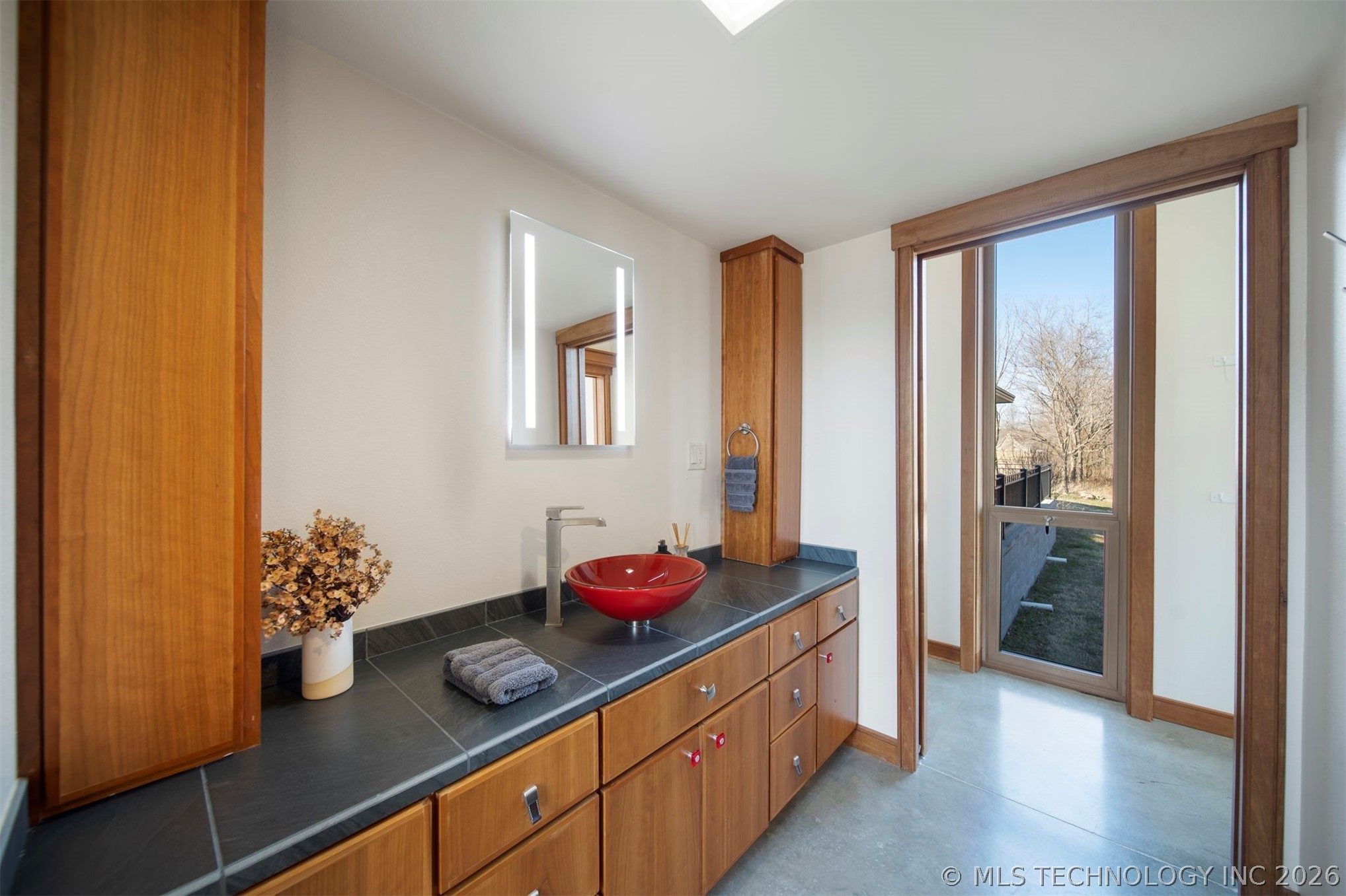 27400 S 614 Road Grove OK 74344