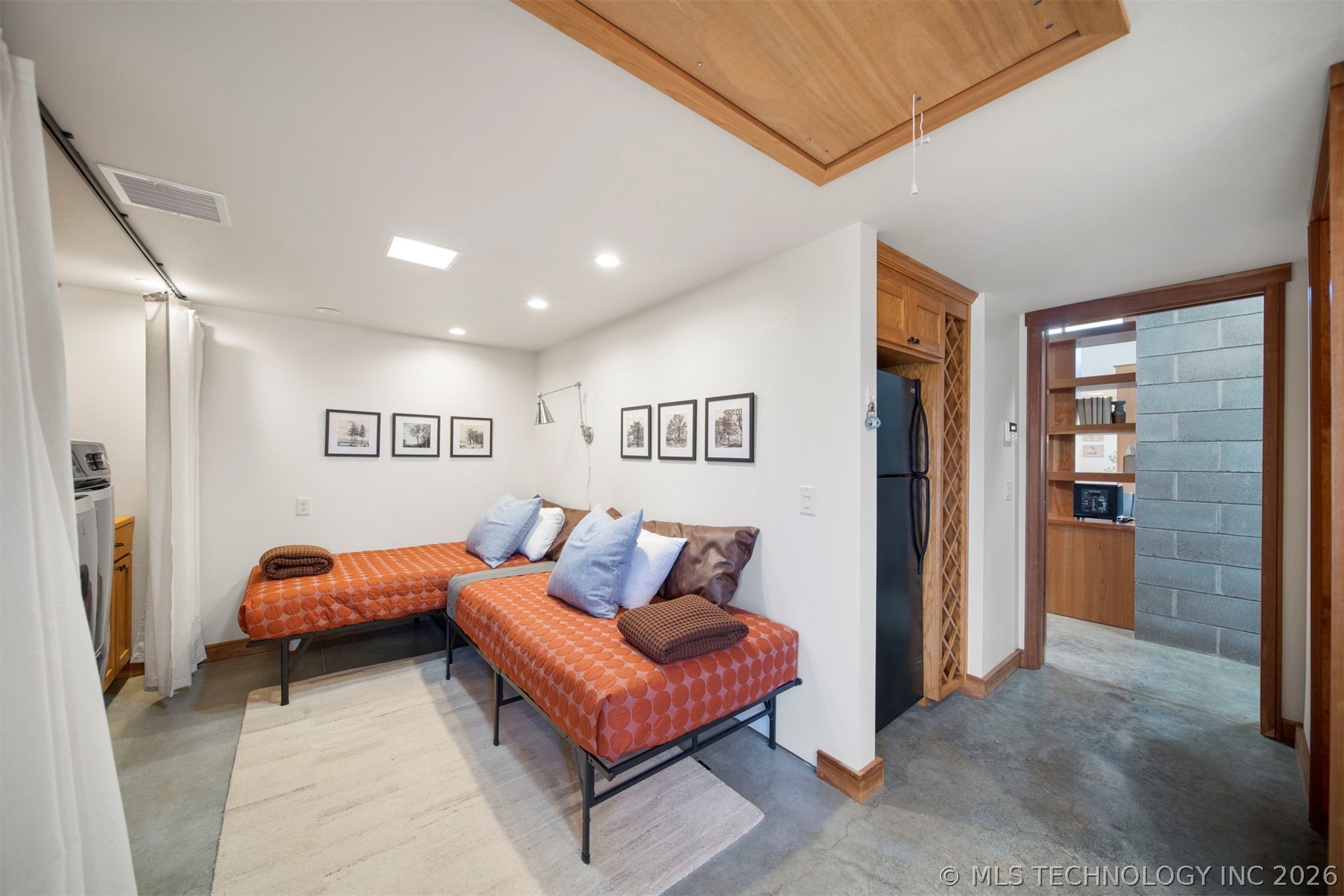 27400 S 614 Road Grove OK 74344