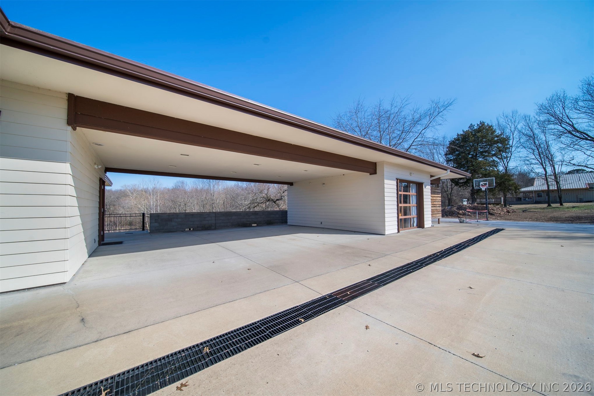 27400 S 614 Road Grove OK 74344