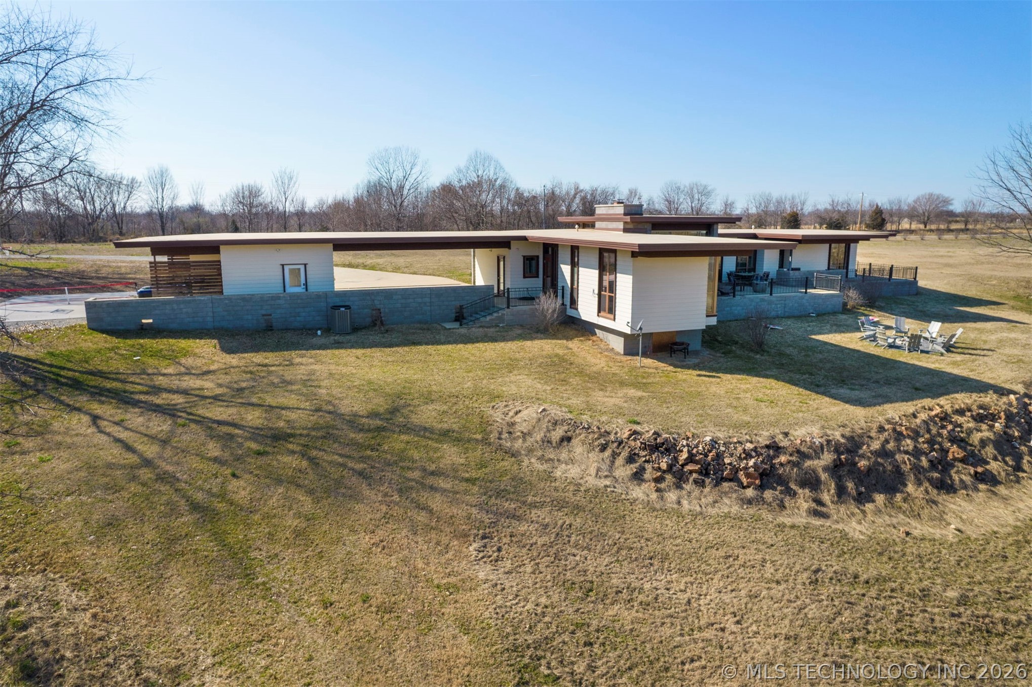 27400 S 614 Road Grove OK 74344