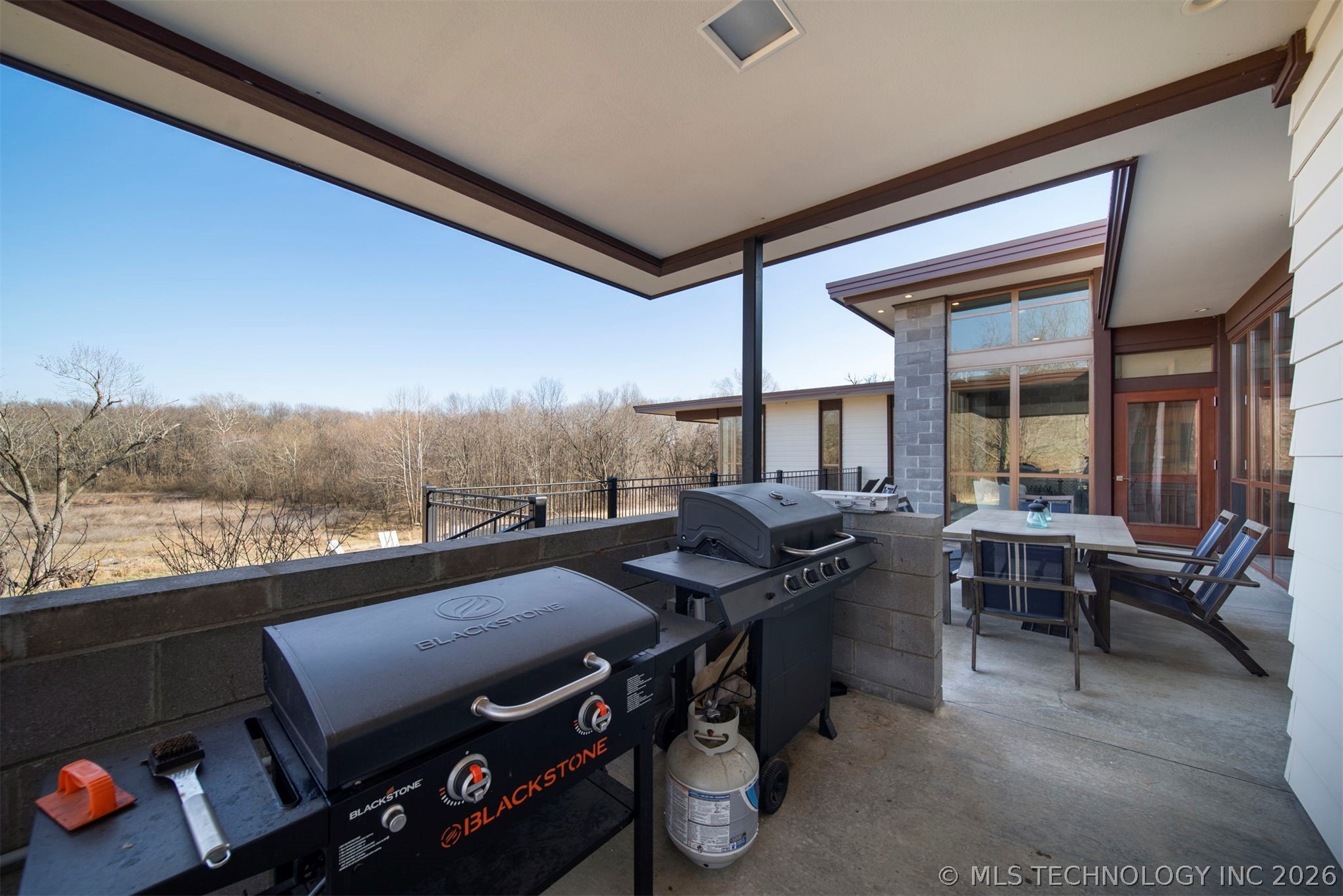 27400 S 614 Road Grove OK 74344