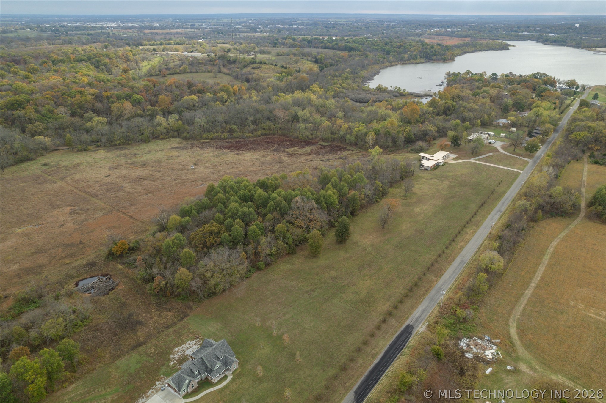 27400 S 614 Road Grove OK 74344