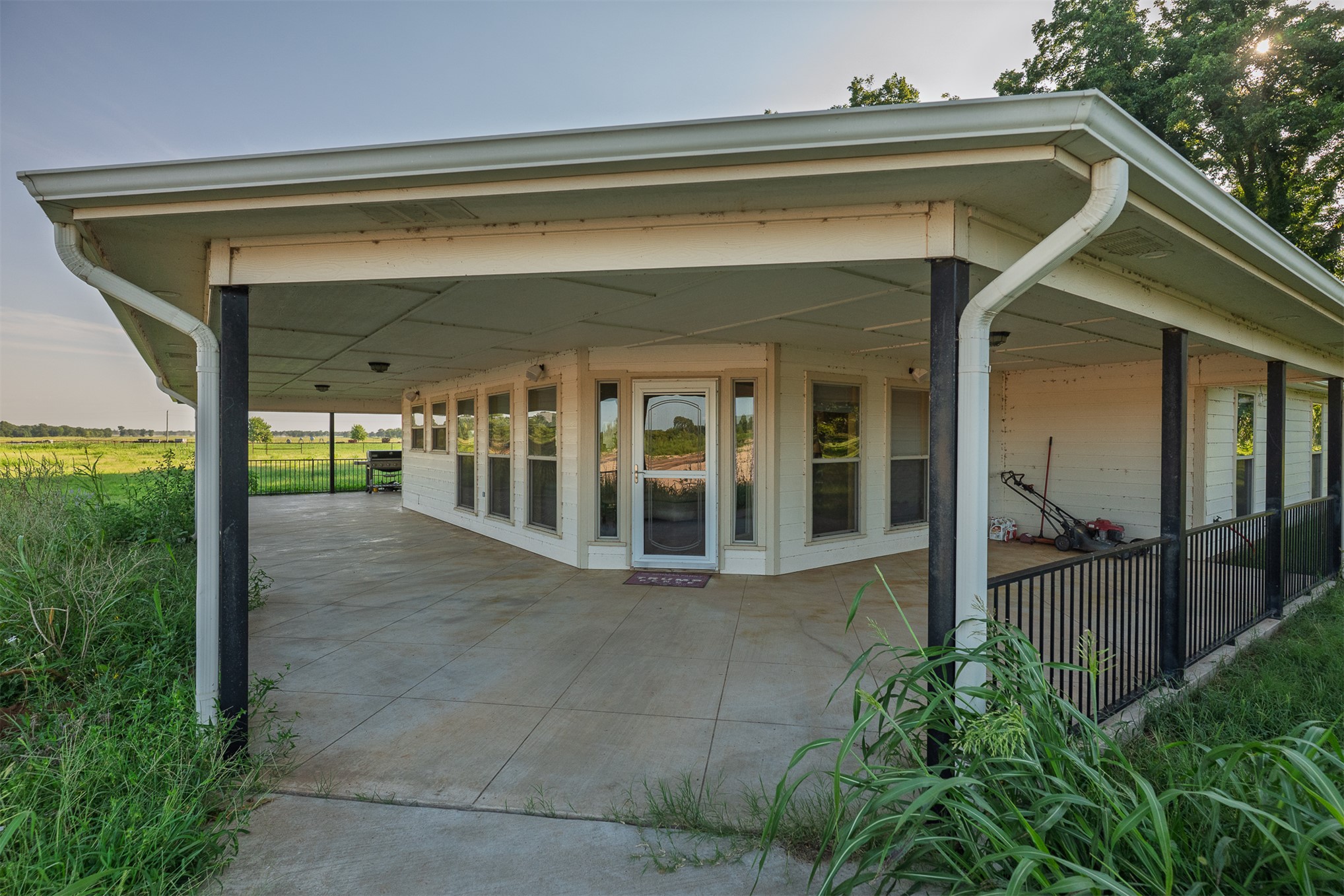103 Hyde Lake Bennington OK 74723