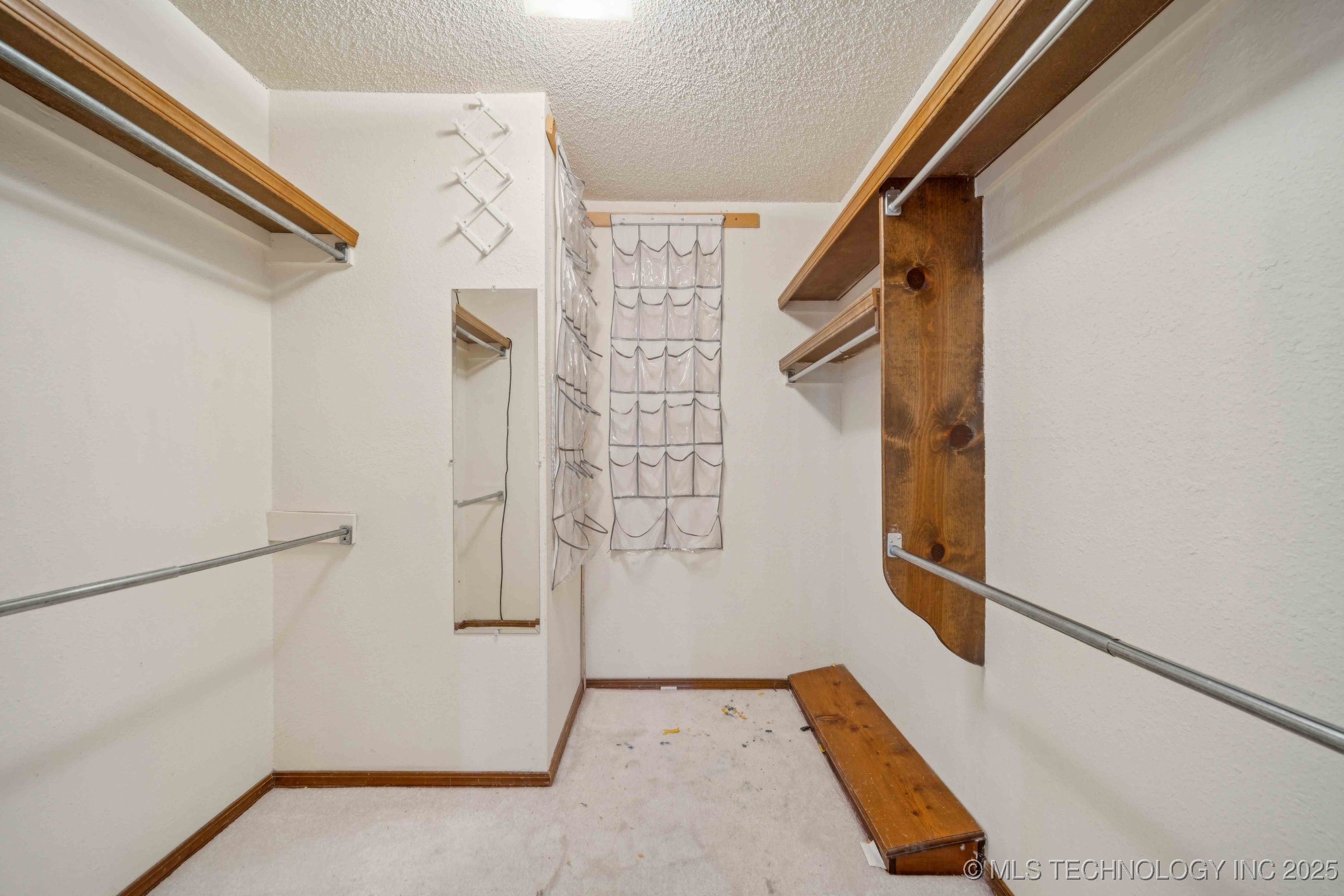 9752 S Lakewood Avenue Tulsa OK 74137