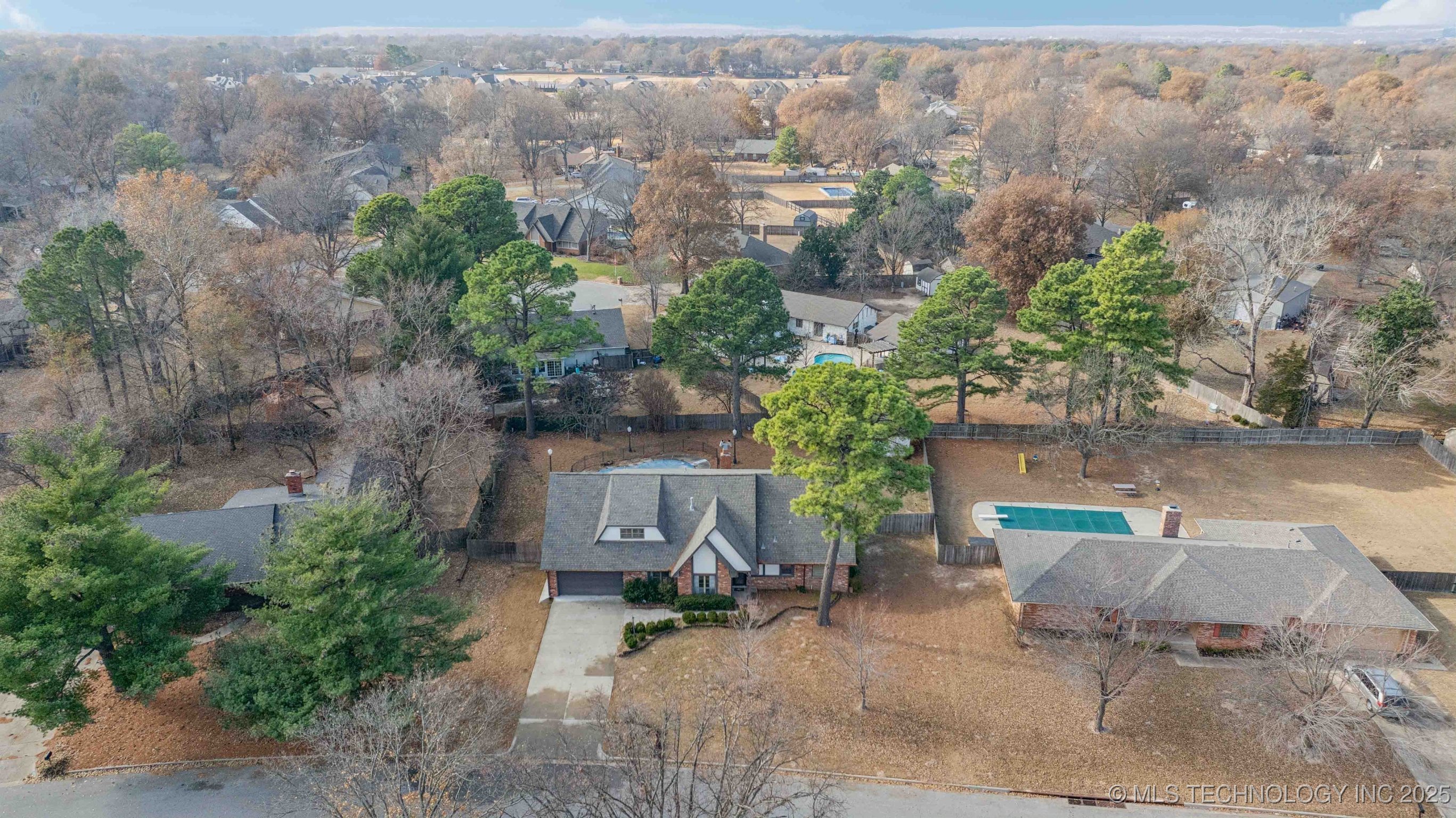 9752 S Lakewood Avenue Tulsa OK 74137