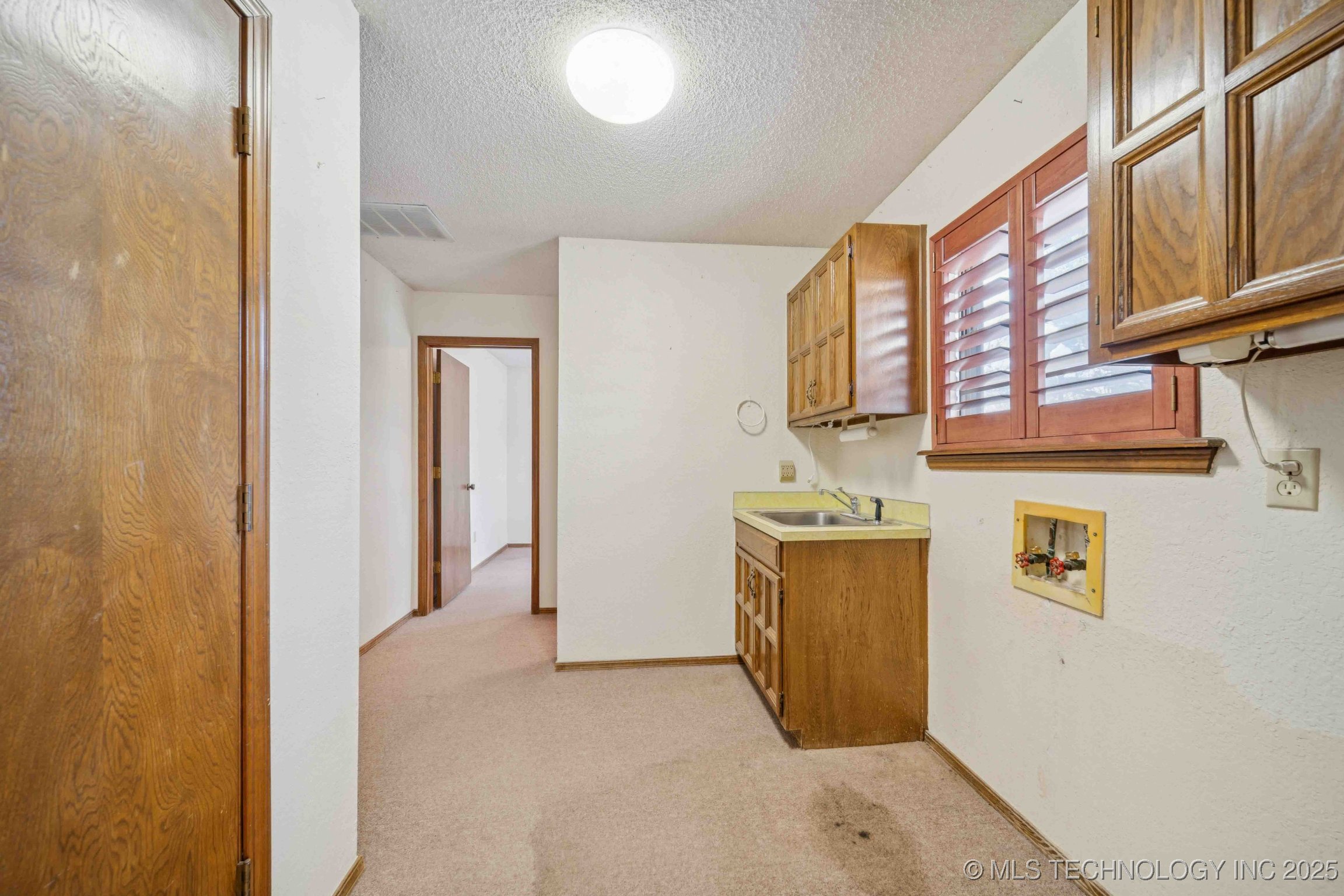 9752 S Lakewood Avenue Tulsa OK 74137