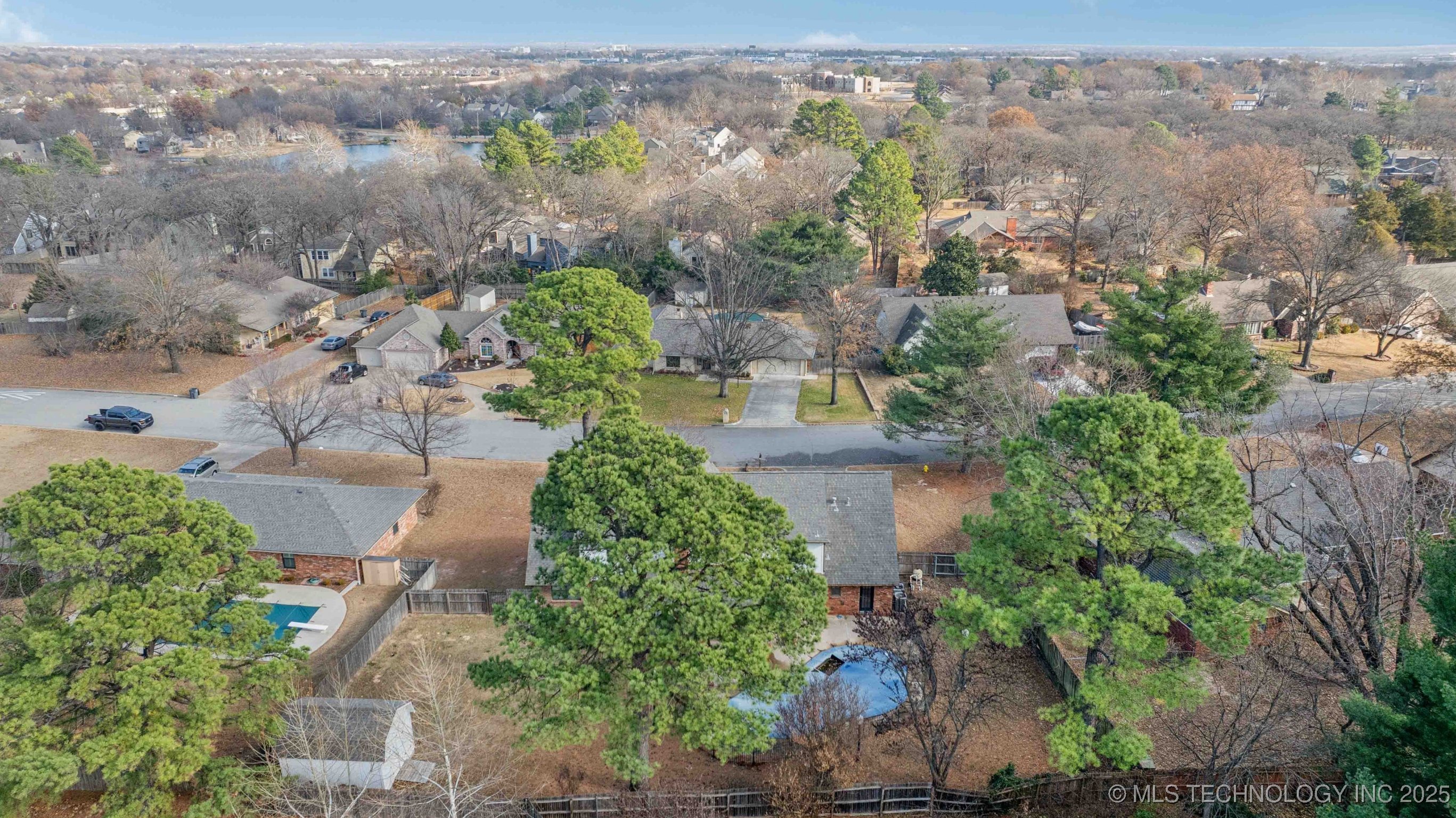 9752 S Lakewood Avenue Tulsa OK 74137