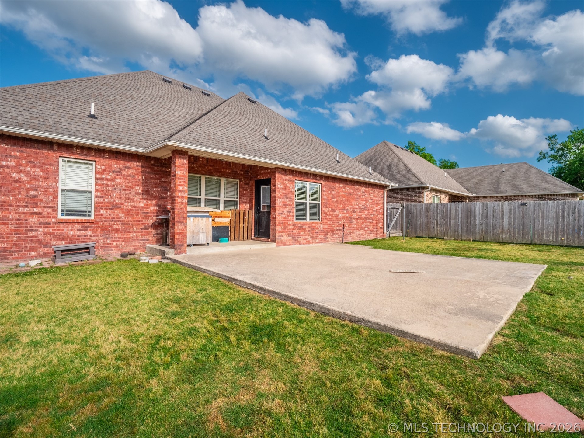 2015 Ten Springs Mcalester OK 74501