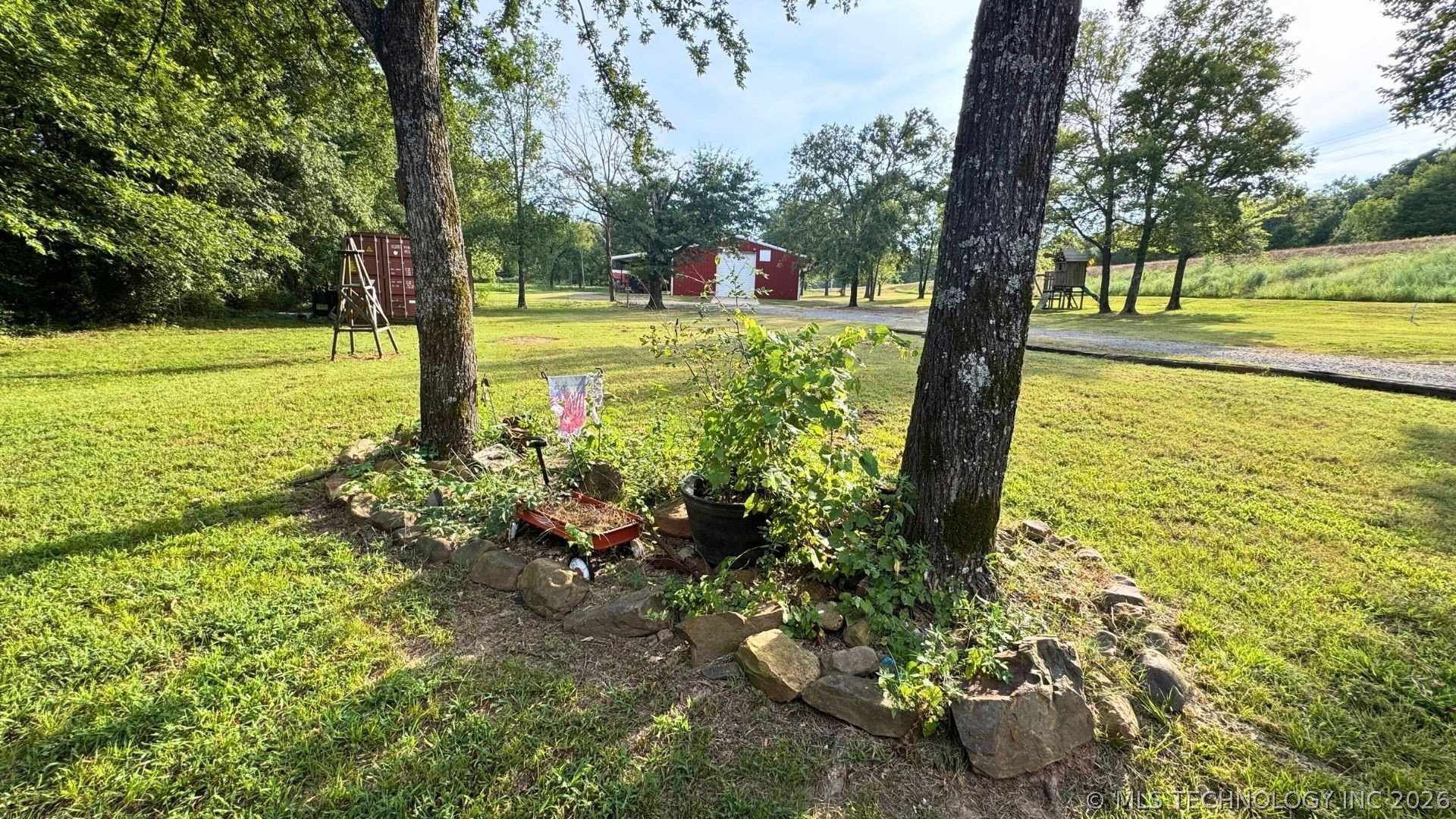 52901 201st Avenue Hodgen OK 74939