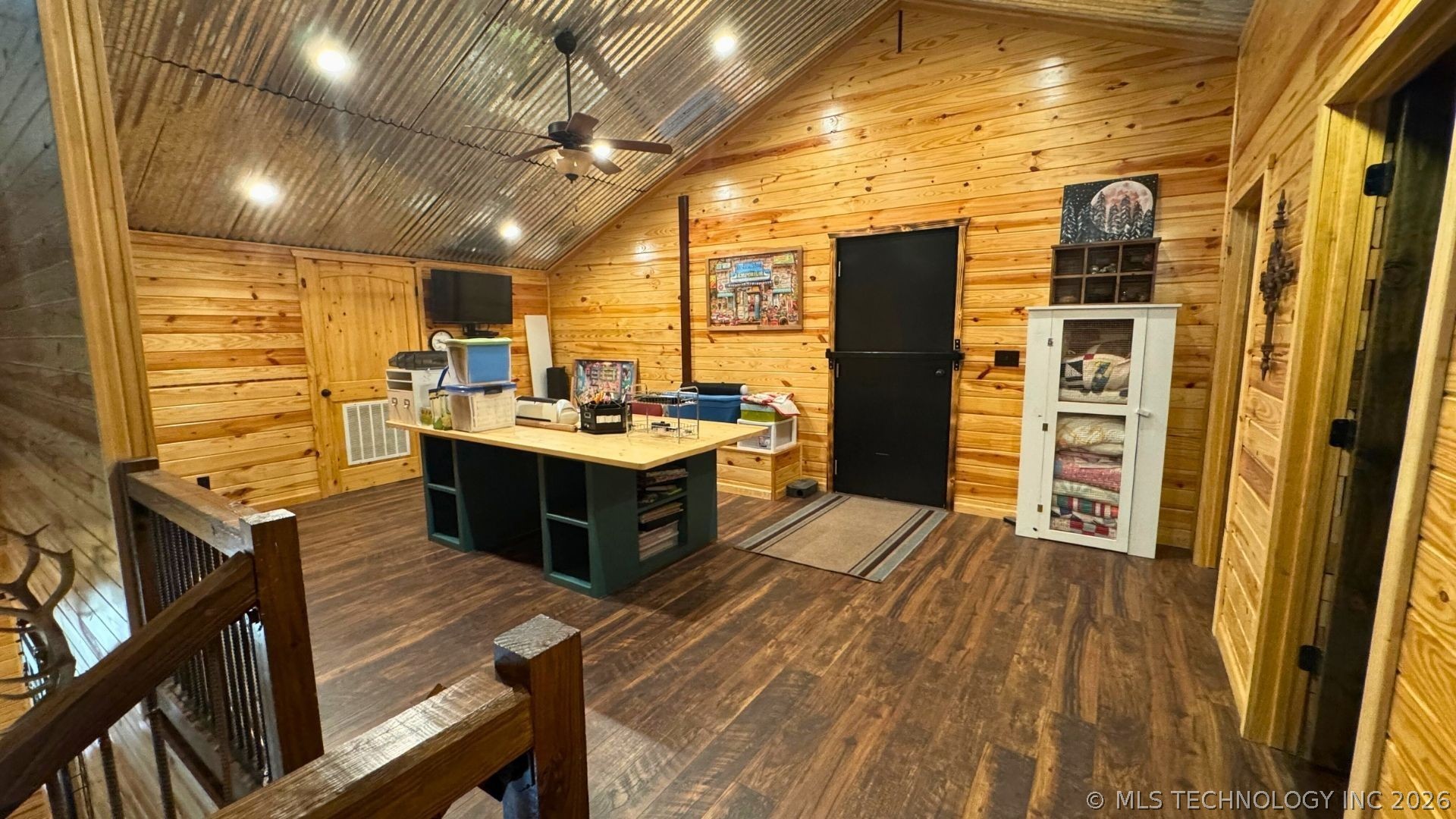 52901 201st Avenue Hodgen OK 74939