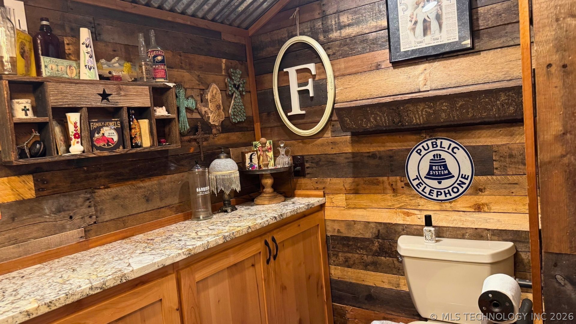 52901 201st Avenue Hodgen OK 74939