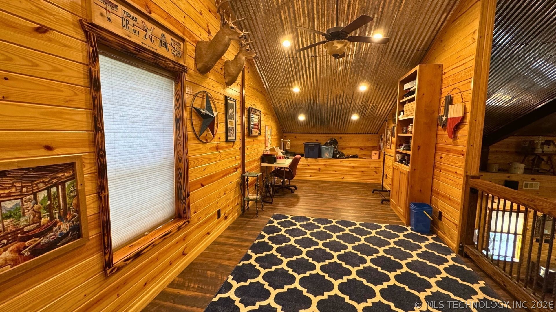 52901 201st Avenue Hodgen OK 74939