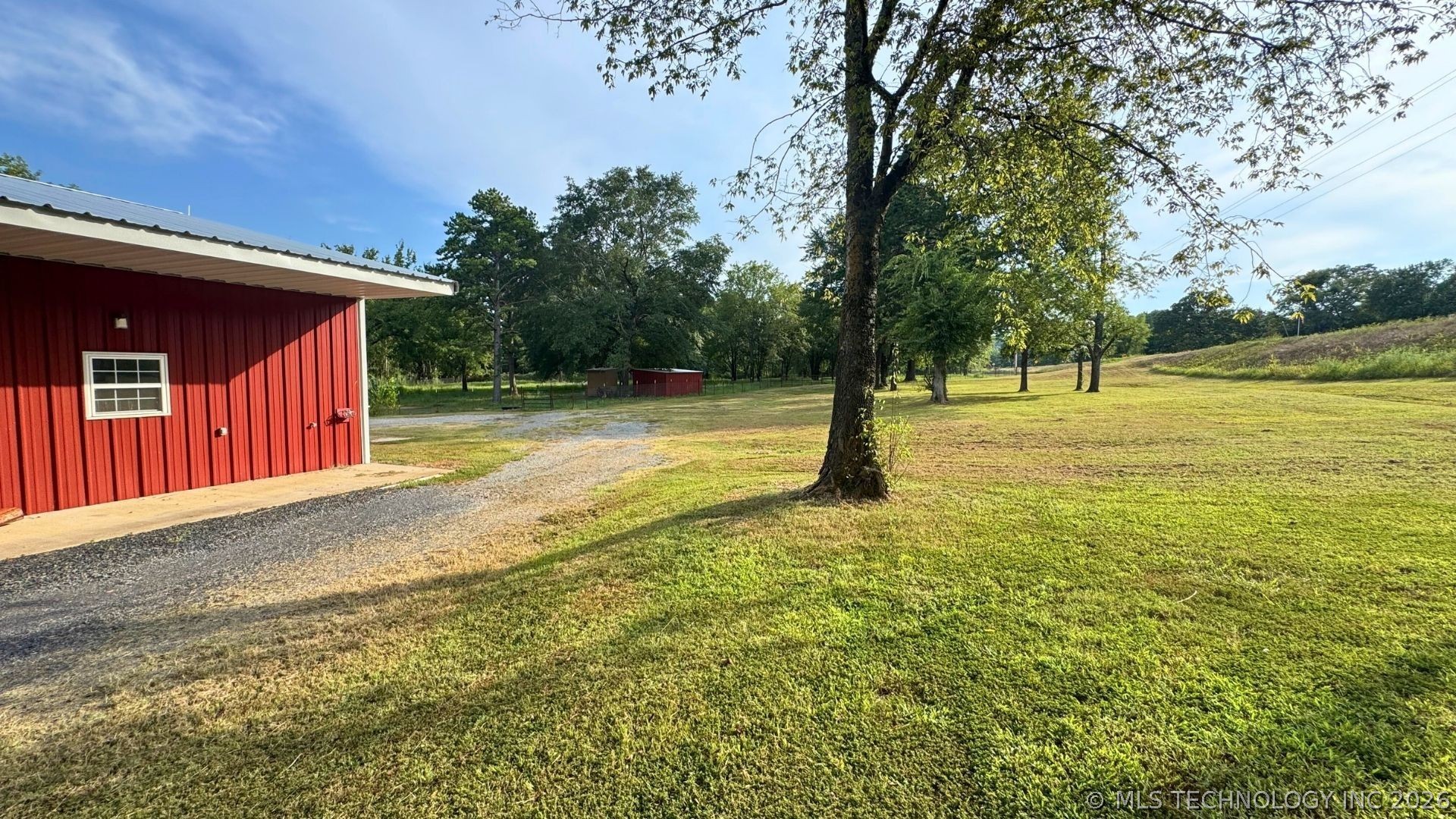 52901 201st Avenue Hodgen OK 74939
