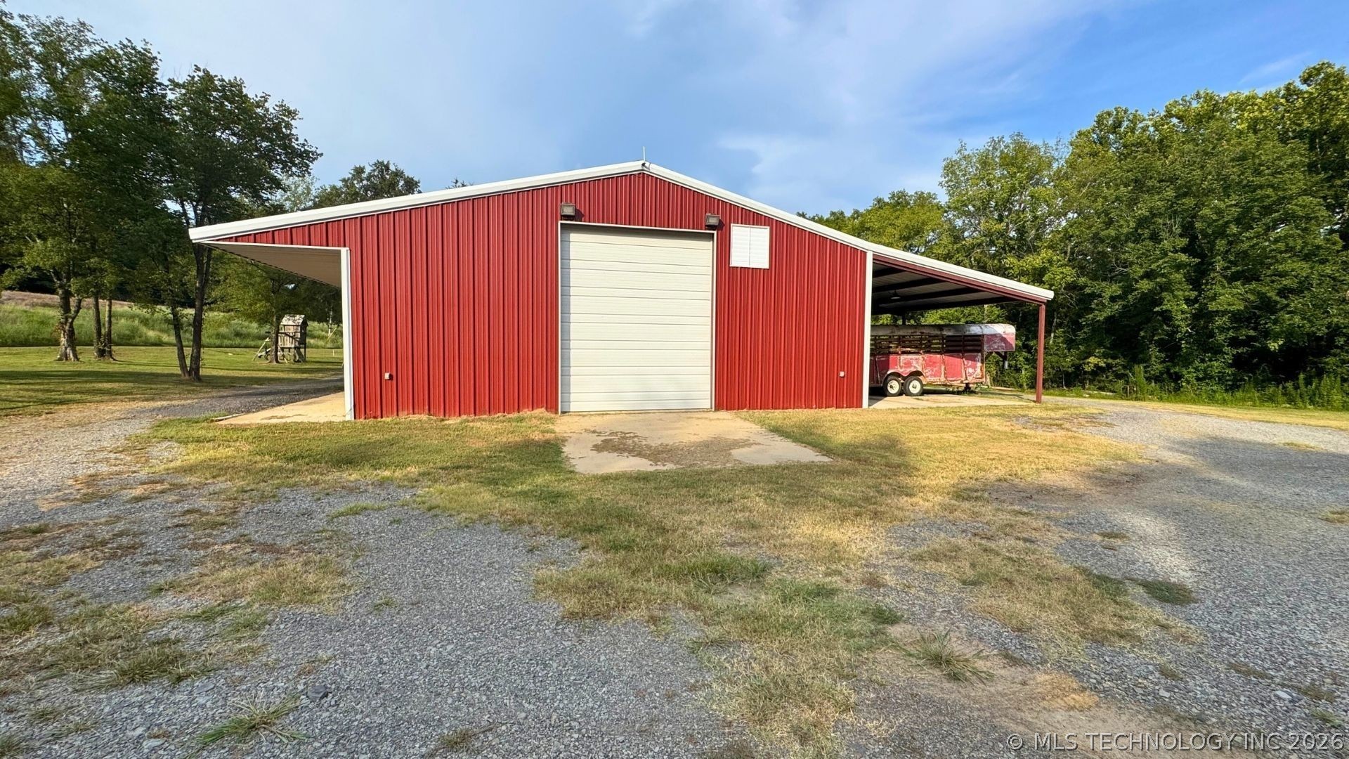 52901 201st Avenue Hodgen OK 74939