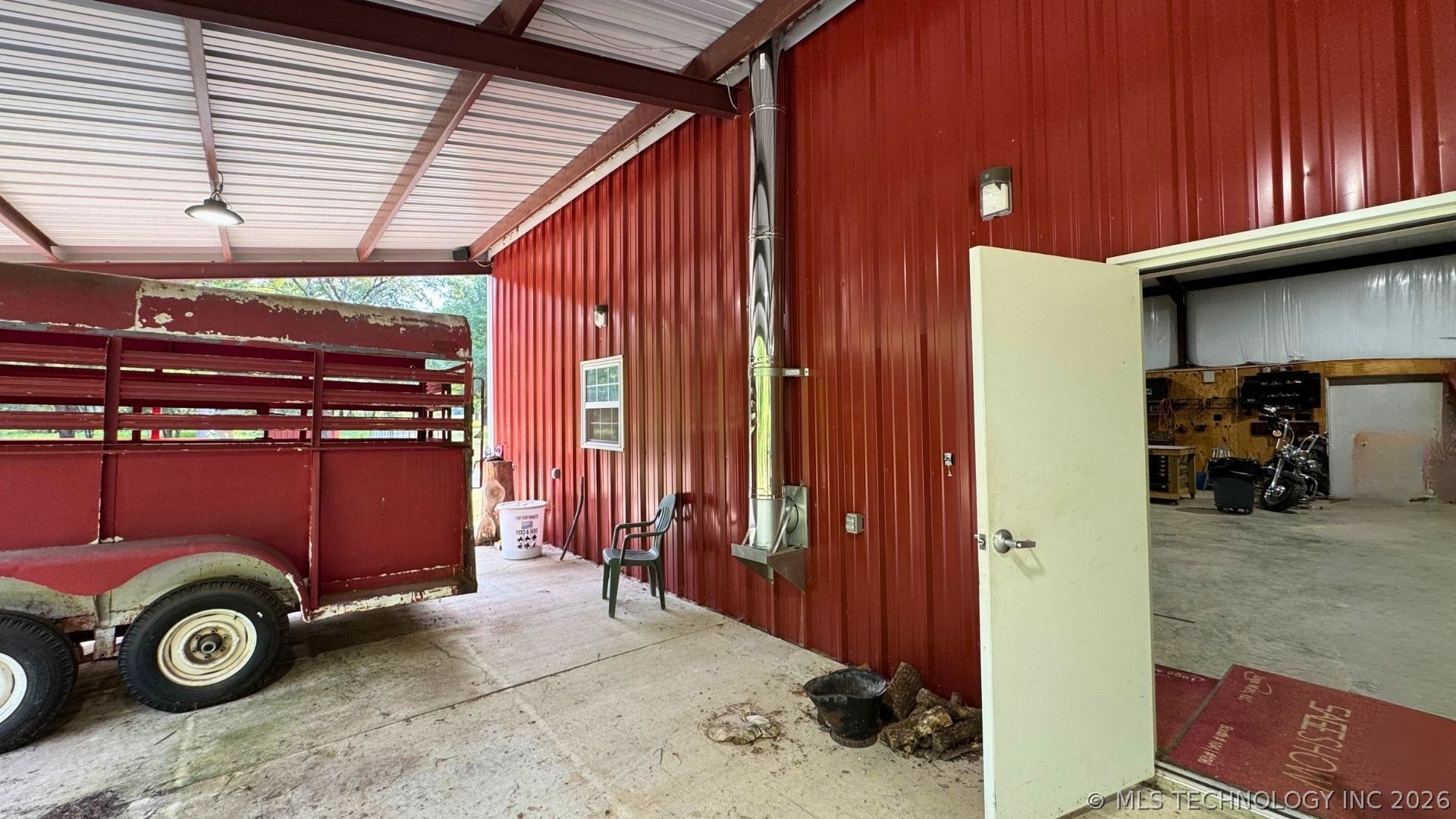 52901 201st Avenue Hodgen OK 74939