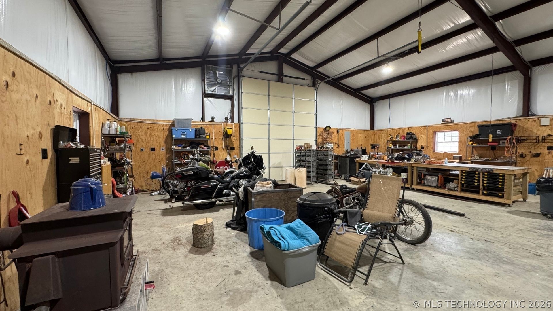 52901 201st Avenue Hodgen OK 74939