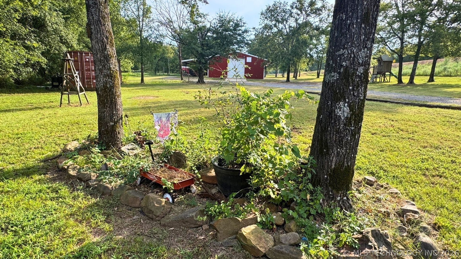 52901 201st Avenue Hodgen OK 74939