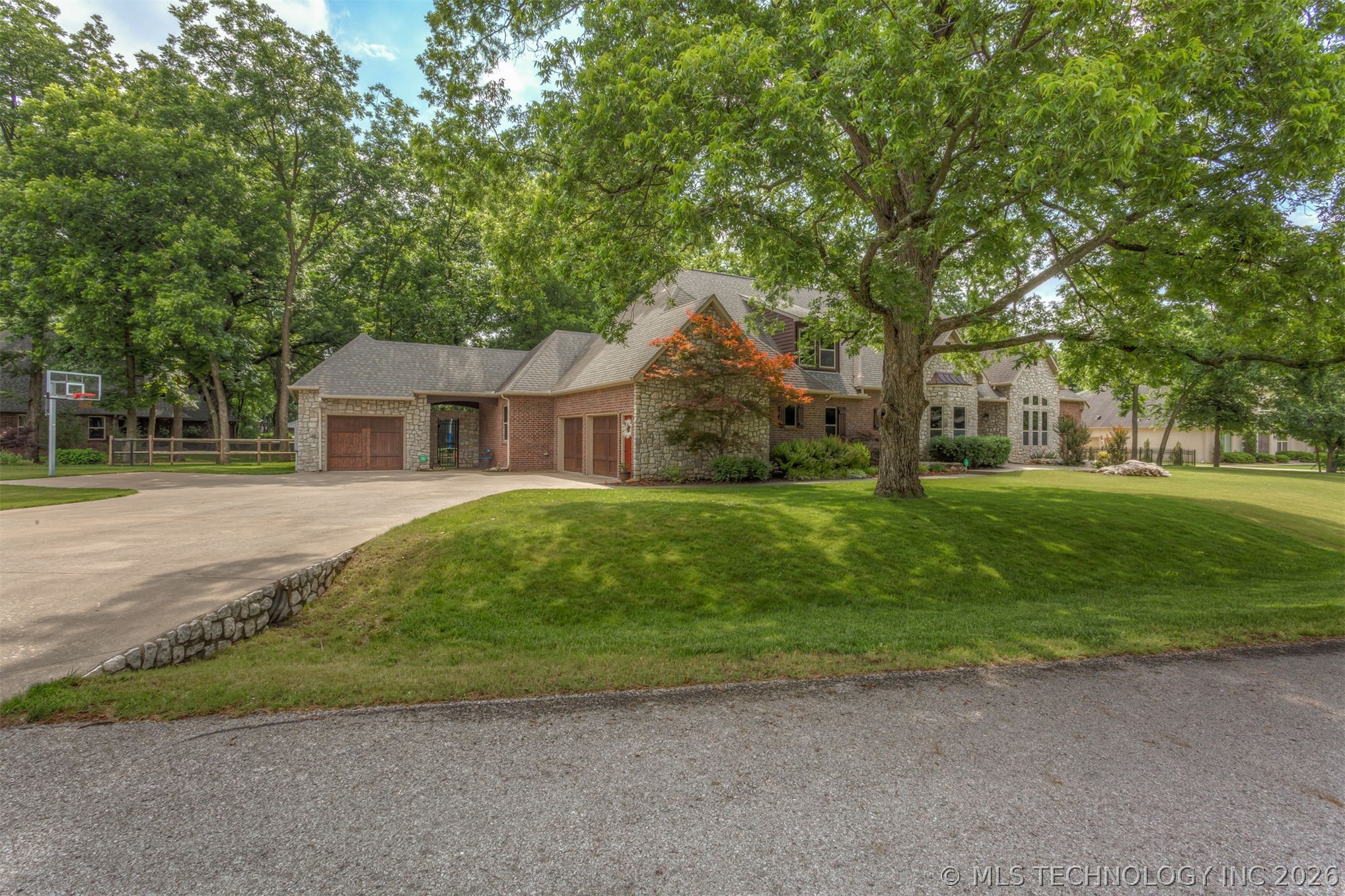 13711 S 18th Street Bixby OK 74008