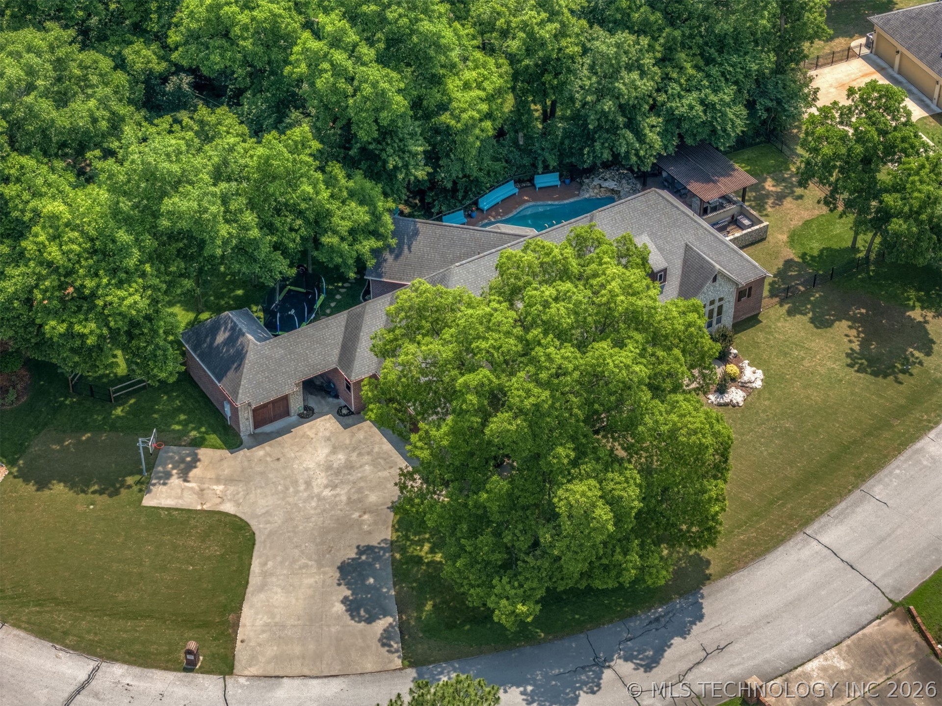 13711 S 18th Street Bixby OK 74008
