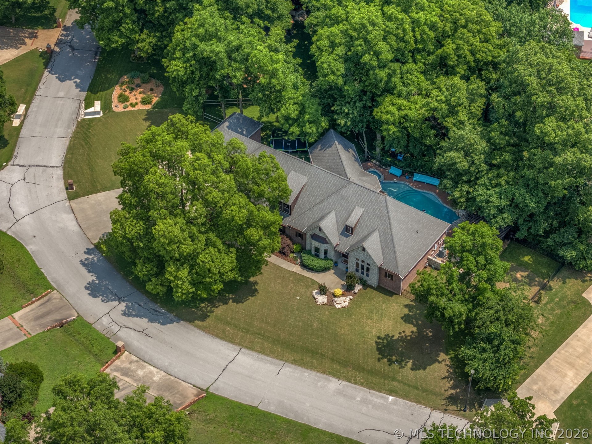 13711 S 18th Street Bixby OK 74008